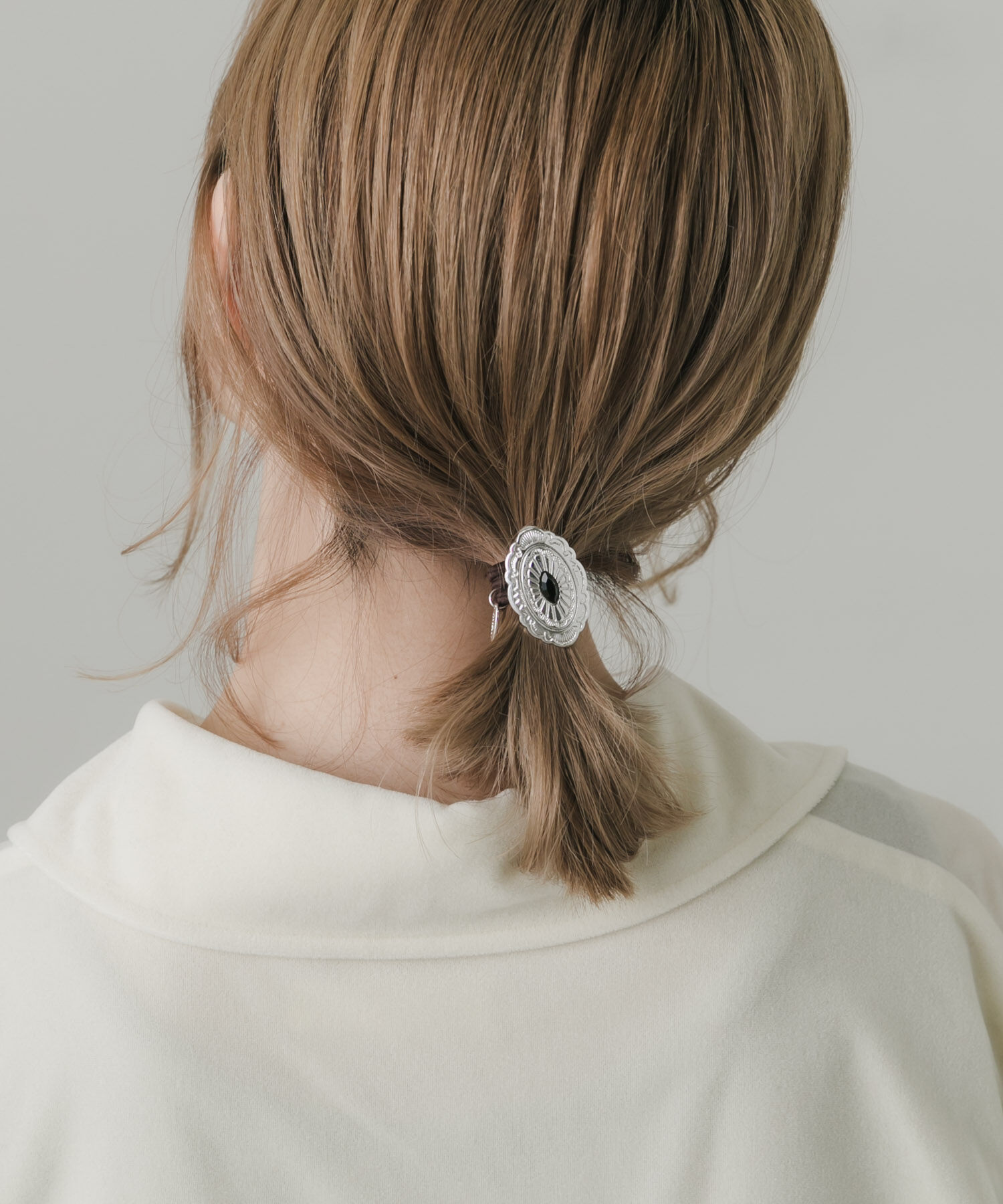 SMELLY「コンチョヘアポニー」|ヘアゴム・シュシュ|