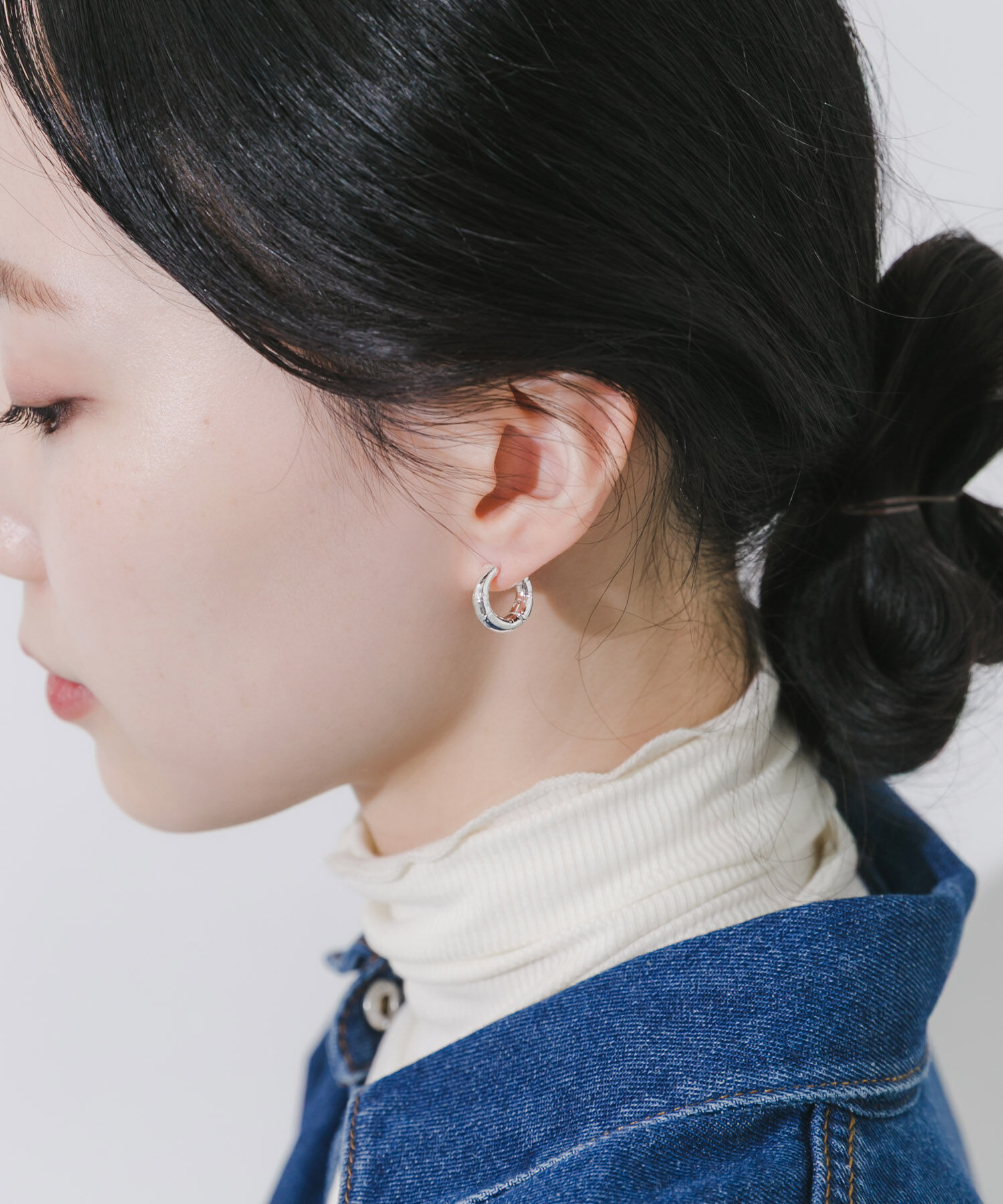SMELLY「メタルバンブーワンタッチフープイヤリング」|イヤリング|