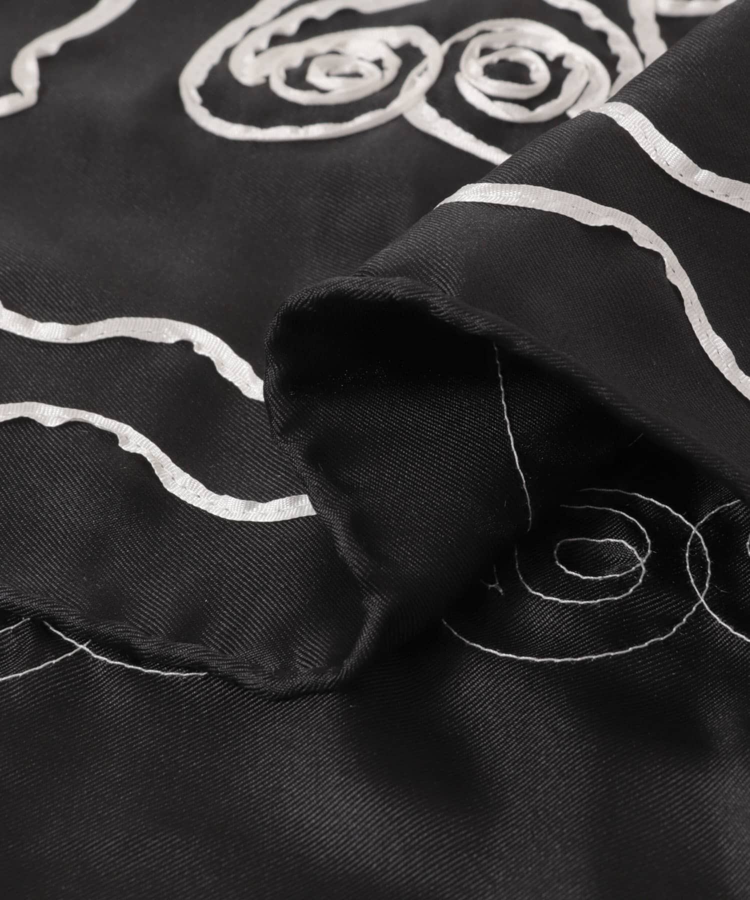 RODE SKO「ASAUCE MELER　テープエンブロイダリーバンダナスカーフ」|バンダナ・スカーフ|