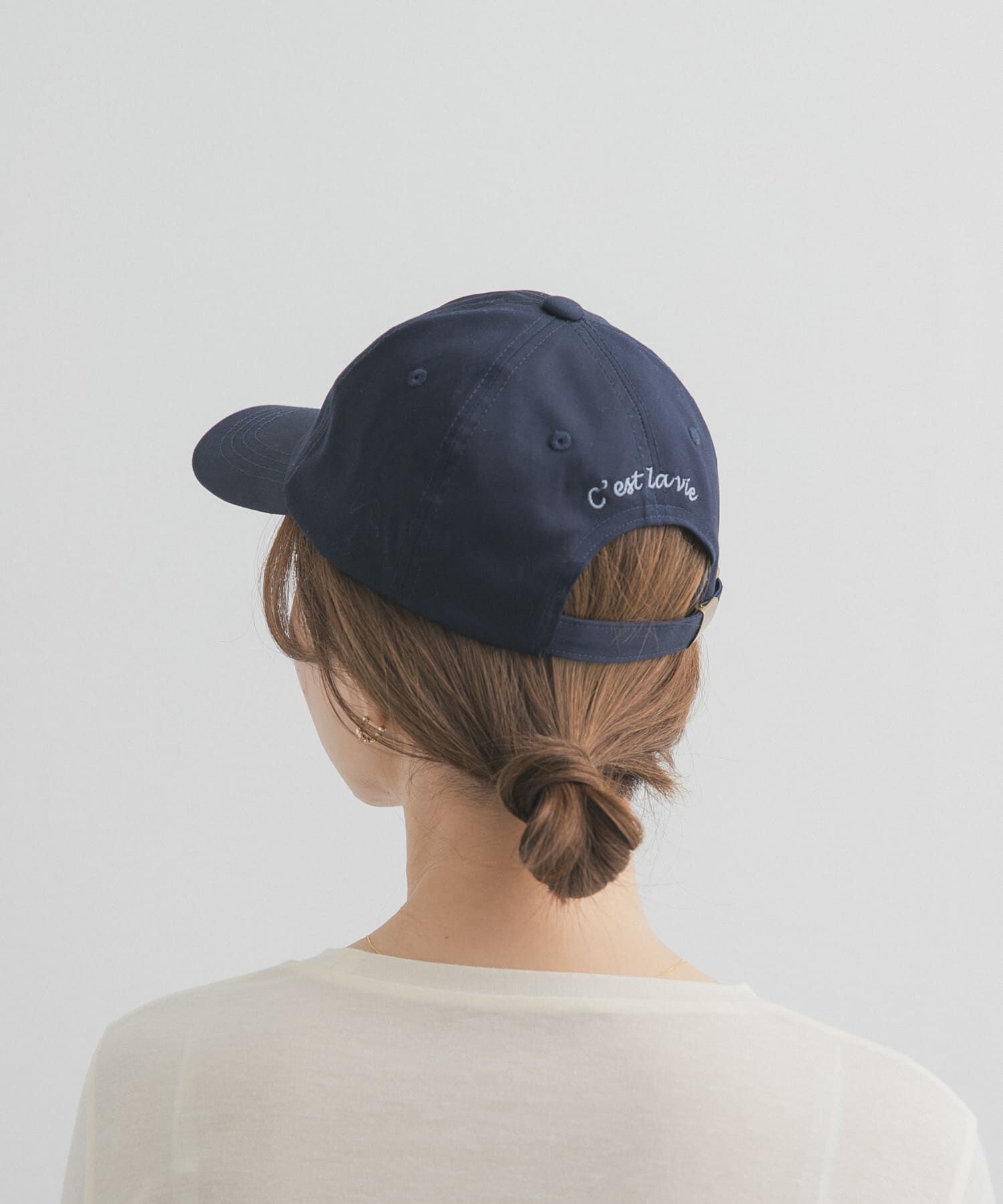 URBAN RESEARCH DOORS「刺繍ツイルキャップ」|キャップ・キャスケット|ネイビー