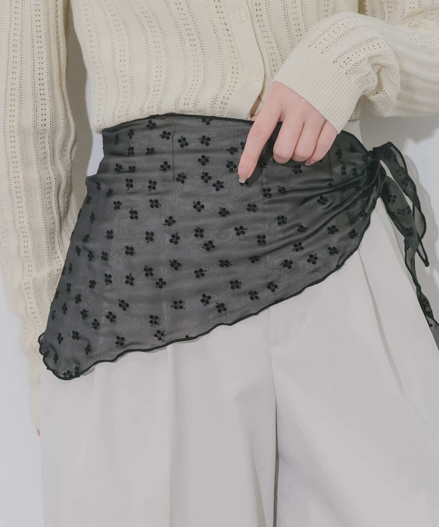 SMELLY「フラワーサンカクスカーフ」|バンダナ・スカーフ|