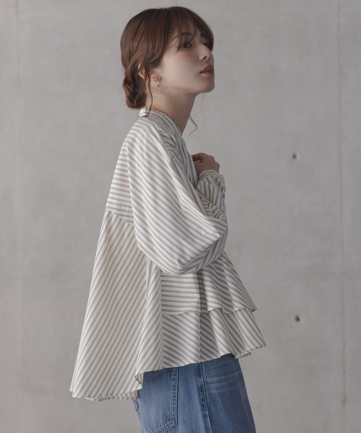 Sonny Label 「『WEB限定』バンドカラーフリルストライプシャツ」|シャツ・ブラウス|