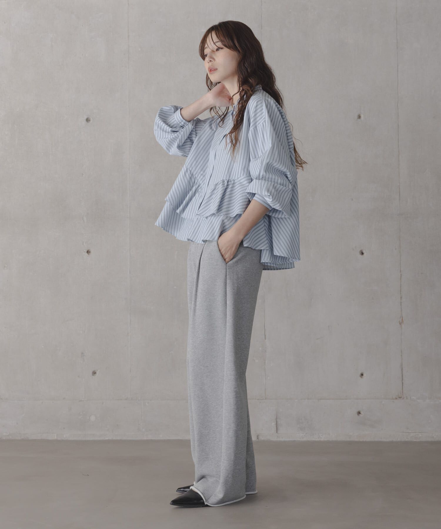 Sonny Label 「『WEB限定』バンドカラーフリルストライプシャツ」|シャツ・ブラウス|