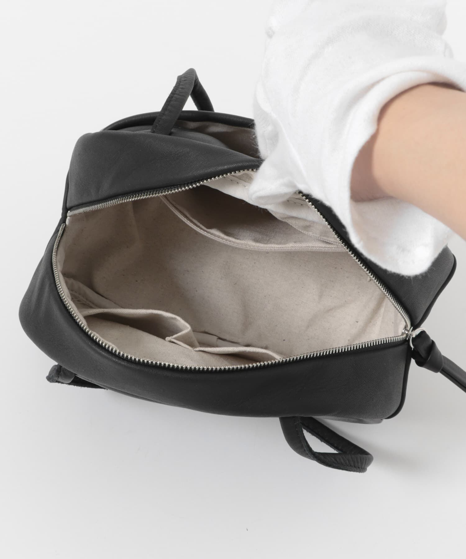 URBAN RESEARCH DOORS「Folna　ソフトレザーボストンバッグ」|ボストンバッグ|