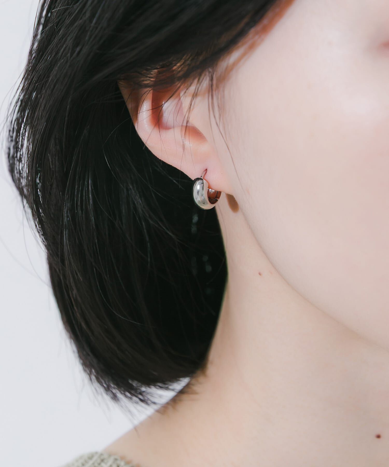 SMELLY「ステンレスプックリミニフープピアス」|ピアス|