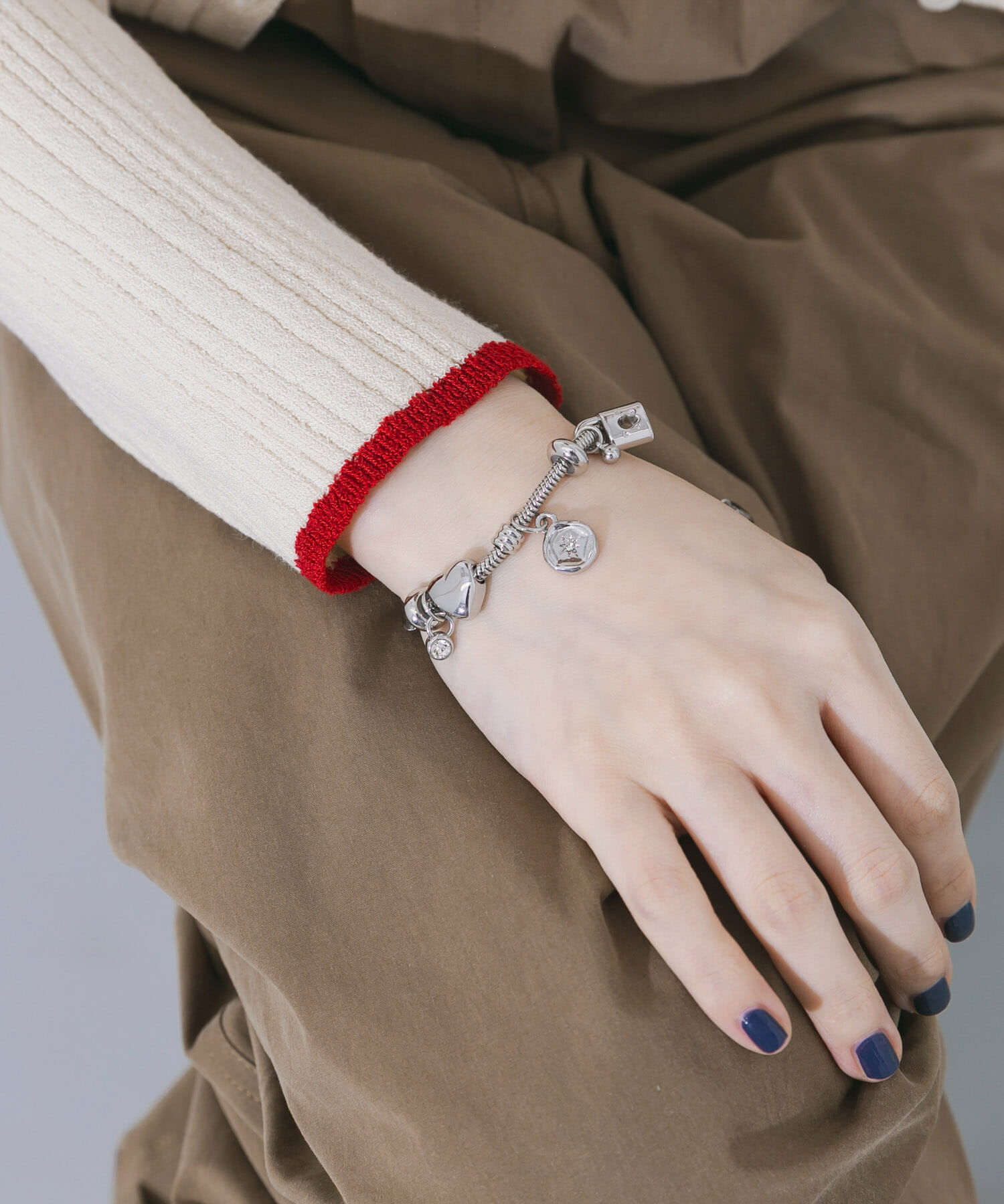 SMELLY「ジャラジャラチャームブレスレット」|ブレスレット・バングル|