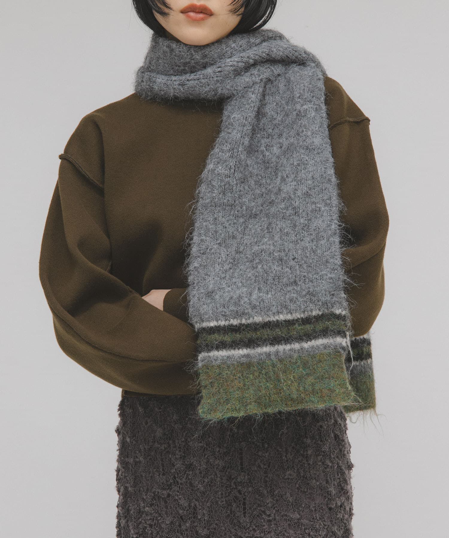  「エンドボーダーデザインマフラー」|マフラー|