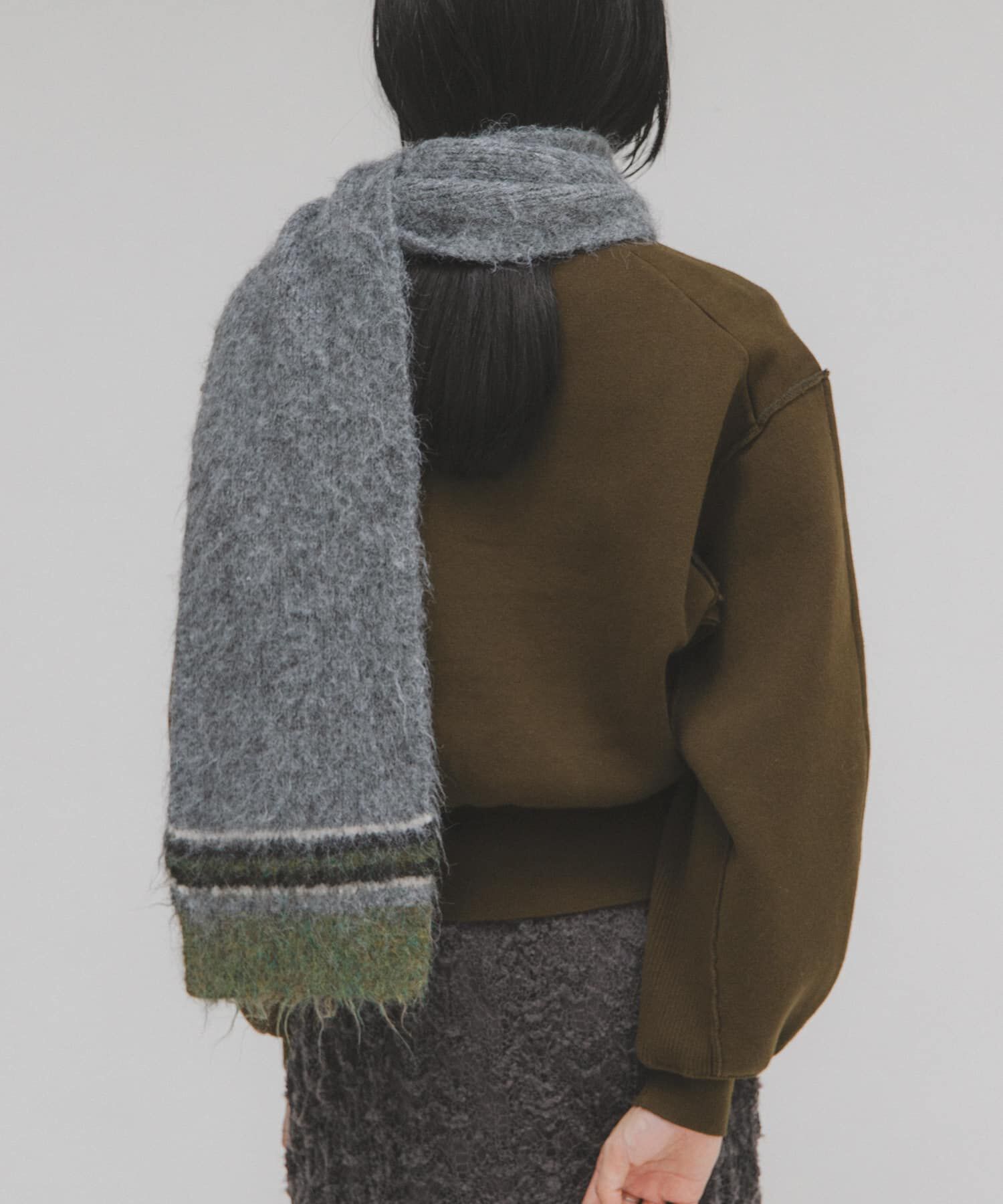  「エンドボーダーデザインマフラー」|マフラー|