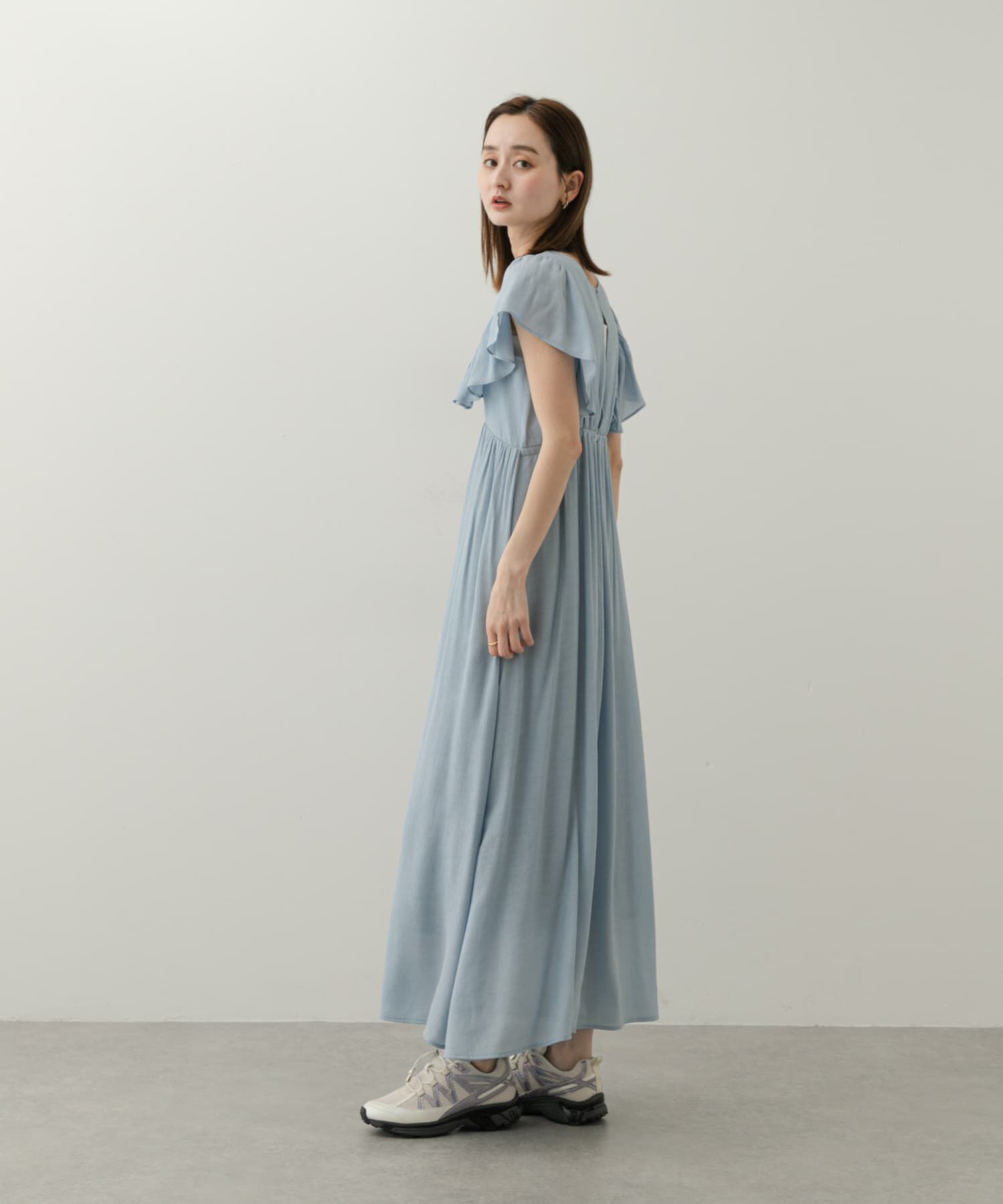 SENSE OF PLACE by URBAN RESEARCH「Vネックウエストマークフリルワンピース」|ワンピース|