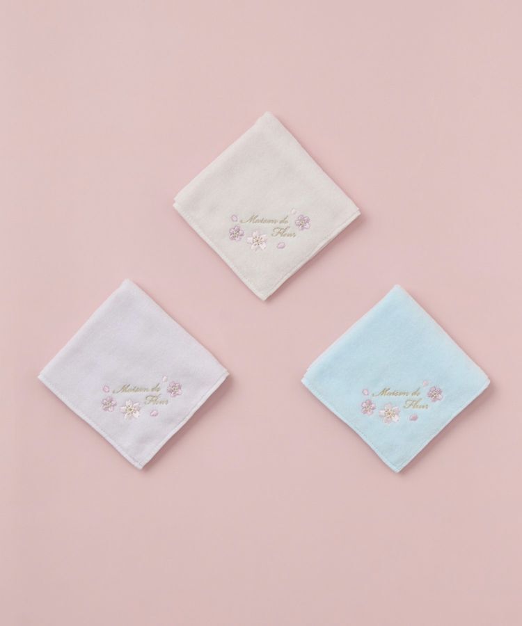 Maison de FLEUR「サクラ刺繍タオルハンカチ」|ハンカチ|
