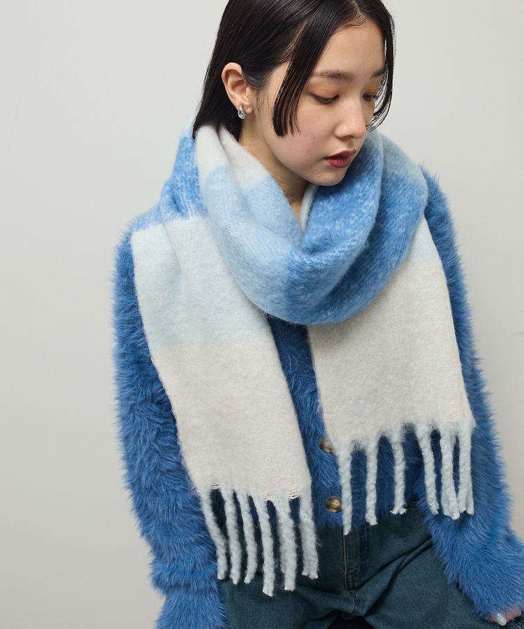 Green Parks「ボリュームマフラー」|マフラー|ボーダーブルー