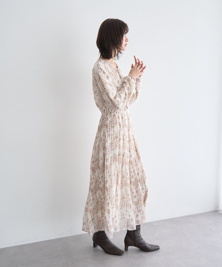 YECCA VECCA「ボタニカル柄ボウタイプリーツワンピース」|ワンピース|