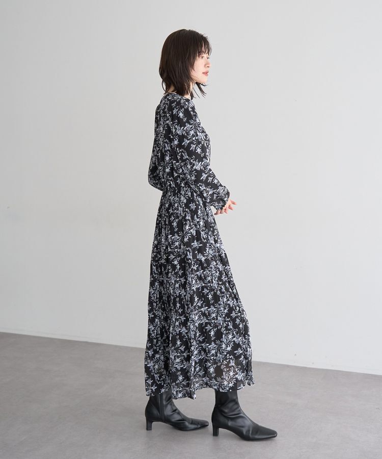 YECCA VECCA「ボタニカル柄ボウタイプリーツワンピース」|ワンピース|