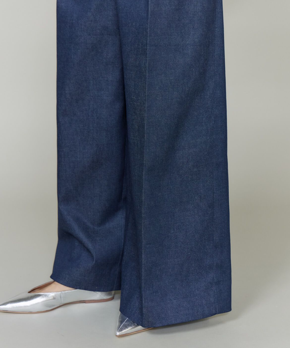 INED「《三尋木奈保コラボ・Oggi11月号掲載商品》大人ワイドデニムパンツ」|デニム|