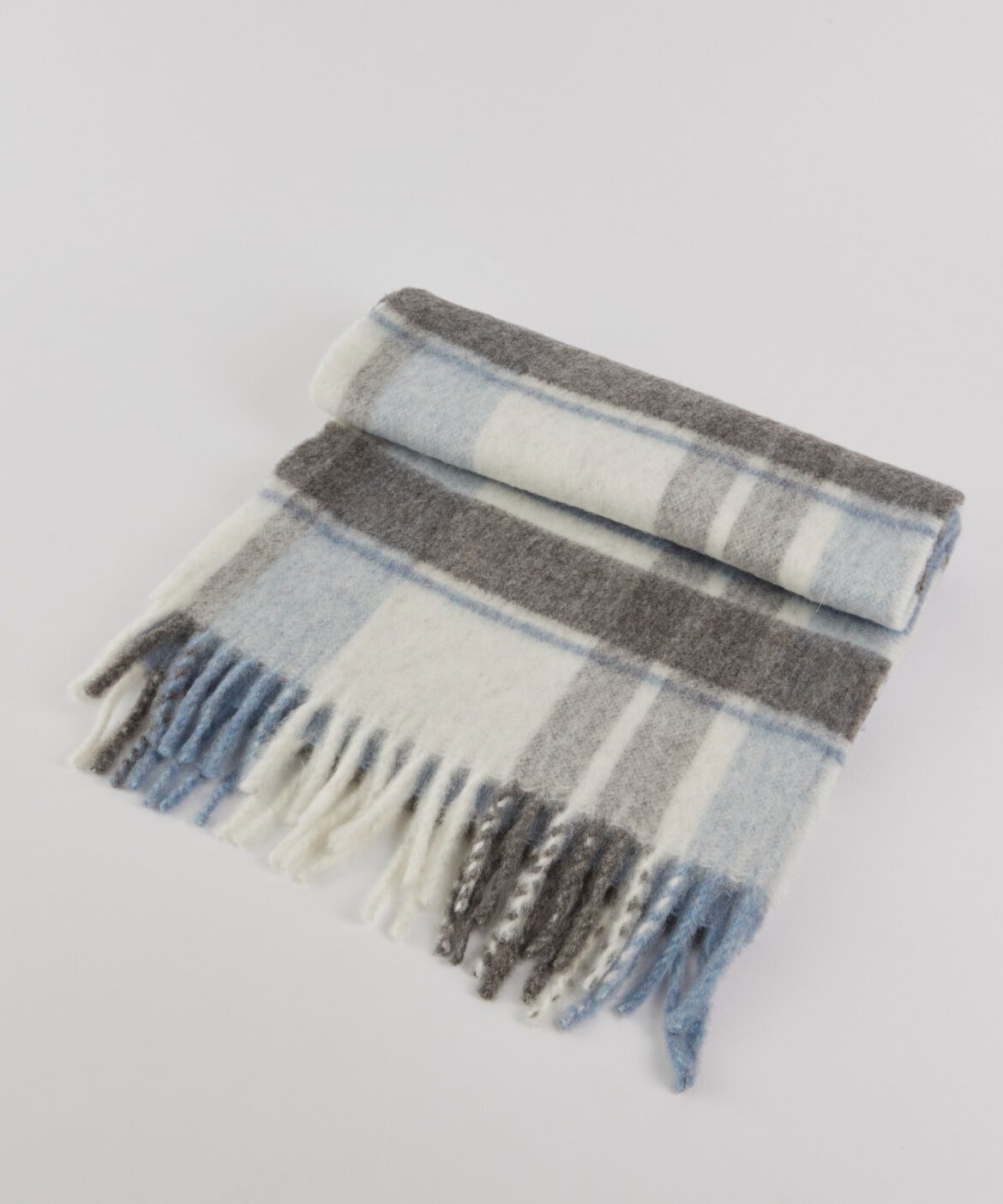 DAY by DAY it&rsquo;s international「ボリュームチェックマフラー」|ストール|ブルー1