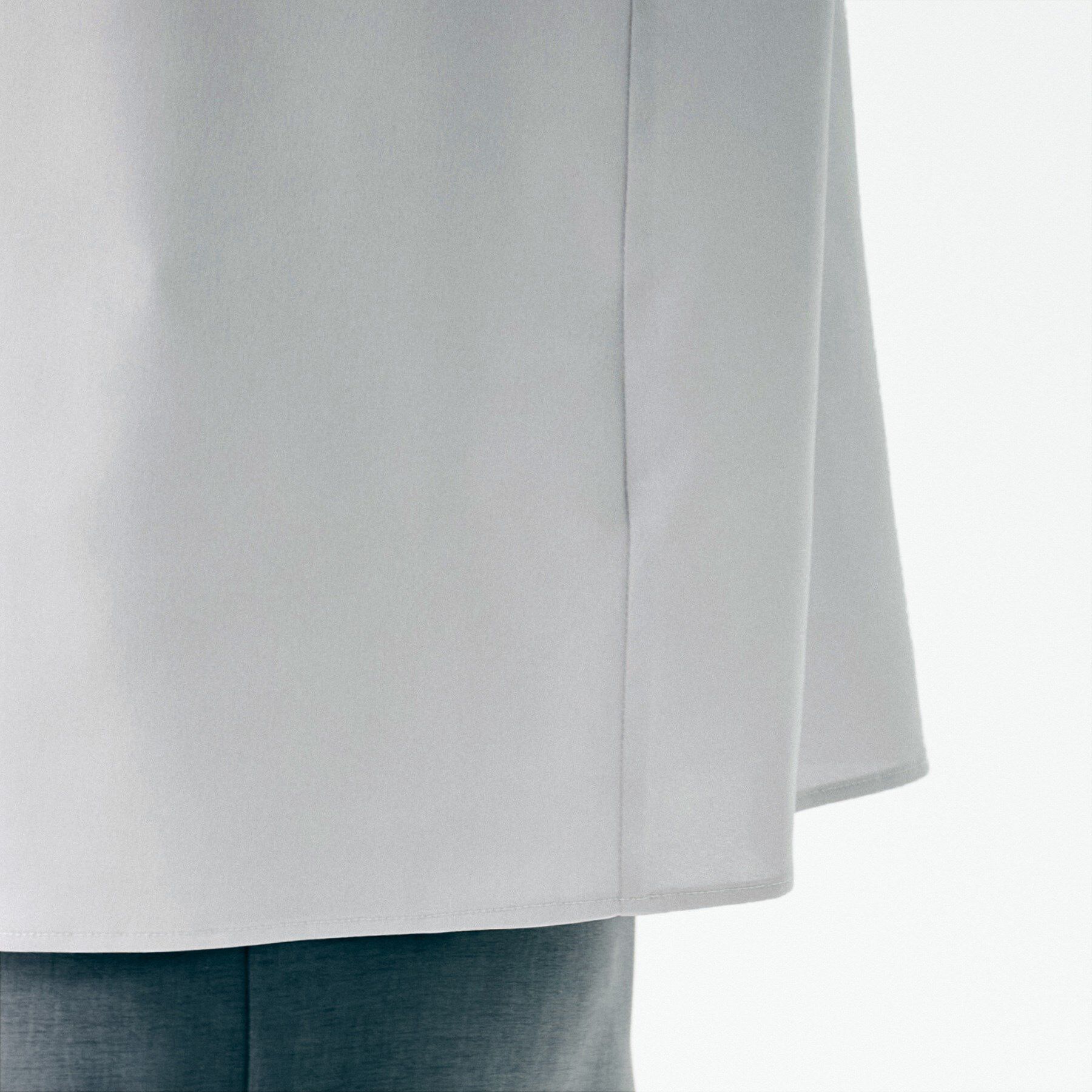 UNTITLED「【セレモニー/フォーマル/お仕事着】ハイネックフリル ブラウス」|シャツ・ブラウス|