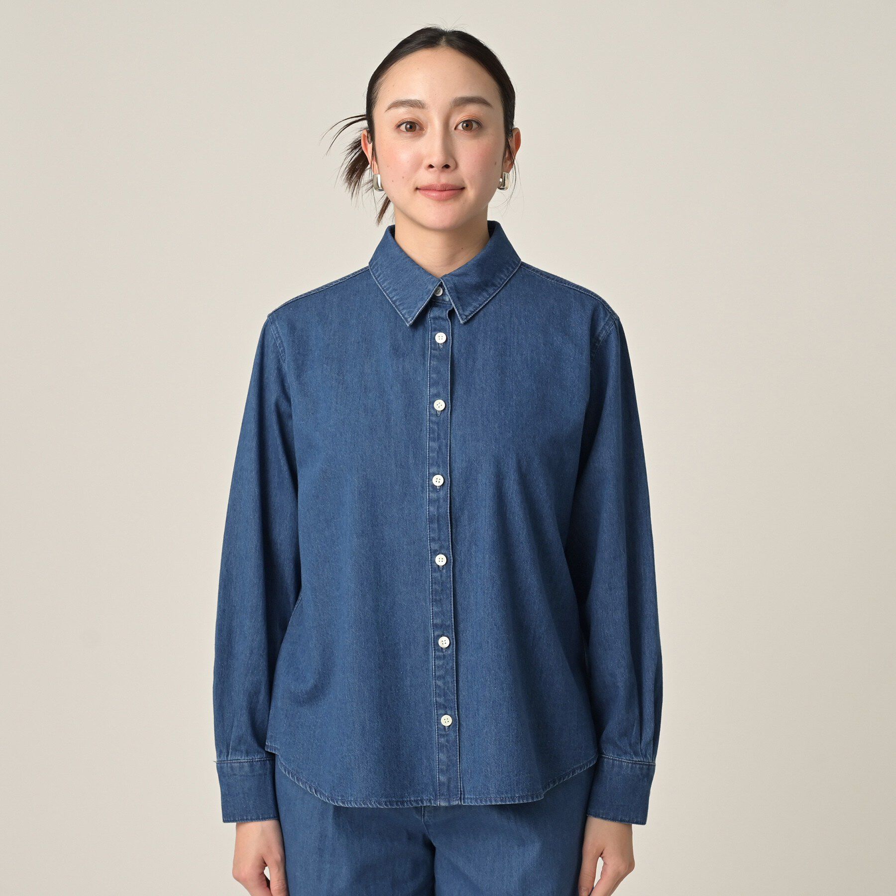 UNTITLED「ライトウェイトデニムブラウス」|シャツ・ブラウス|