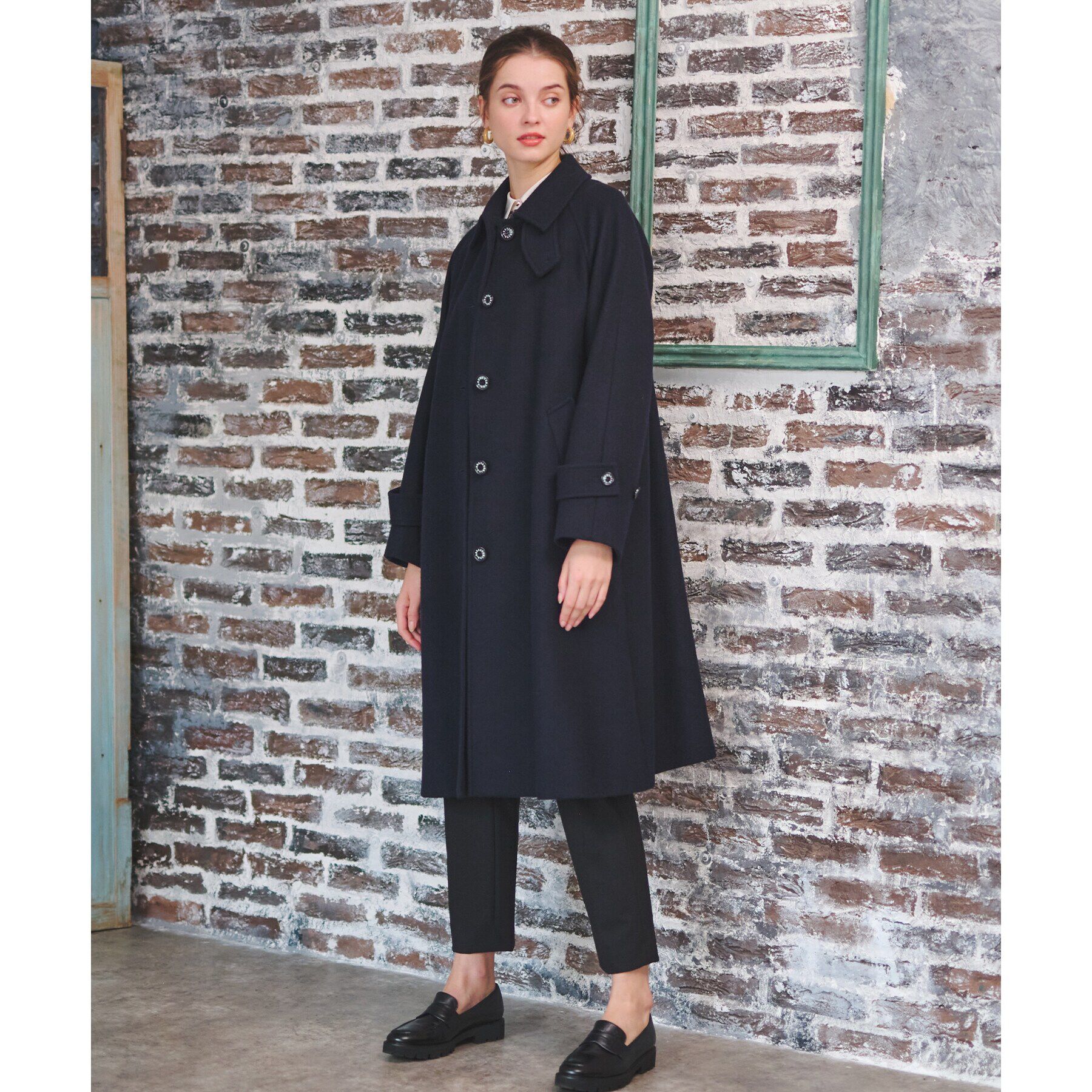 DRESSTERIOR「【大人百花冬号掲載　モデル美香さん着用】Super110sウールAラインステンカラーコート」|ステンカラーコート|