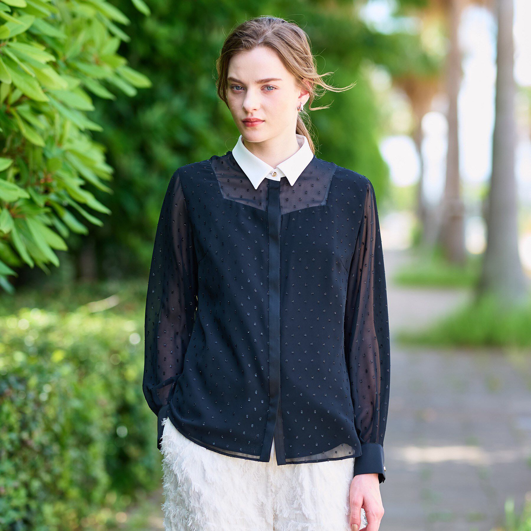 DRESSTERIOR「【洗える/シアー素材】フィルムドットクレリックブラウス」|シャツ・ブラウス|