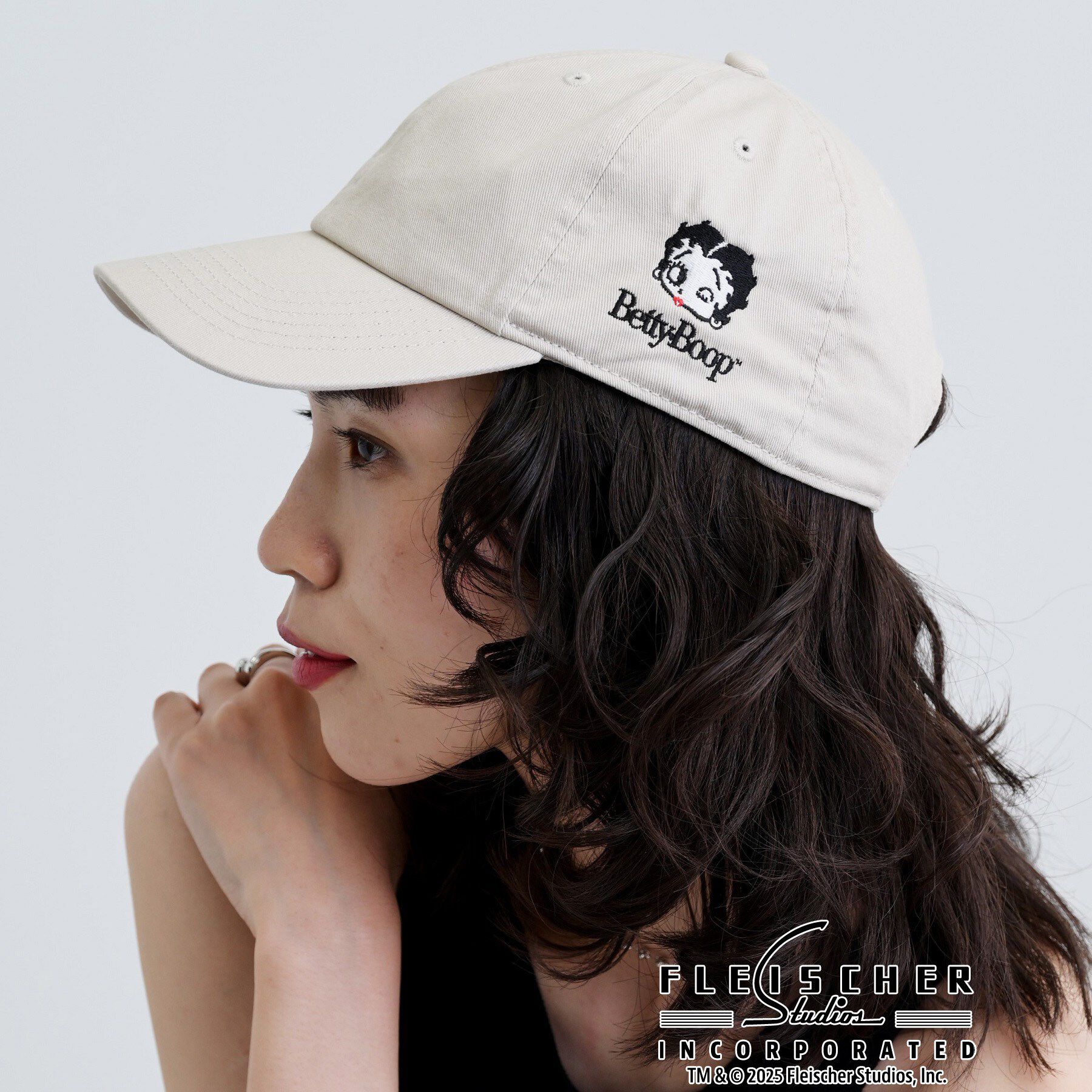 GALLEST「【Betty Boop(TM)】刺繍入りキャップ」|キャップ・キャスケット|グレージュ(050)