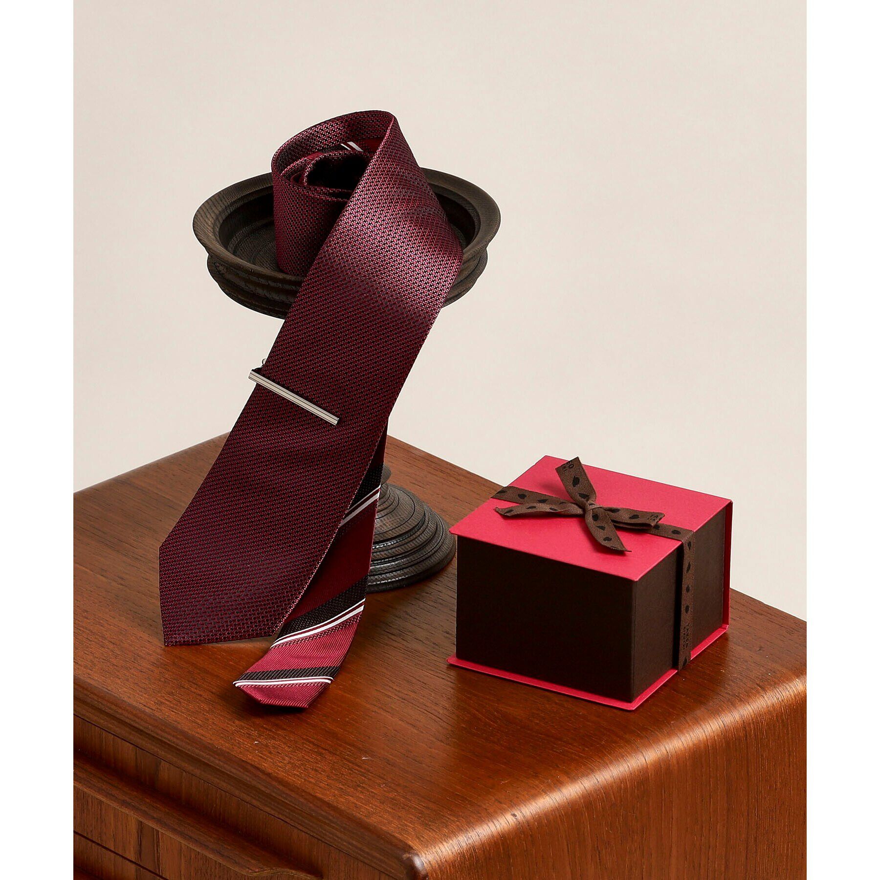 TAKEO KIKUCHI「ムジネクタイ&タイバー カラーBOXセット」|ネクタイ・蝶ネクタイ|ラズベリーピンク(0