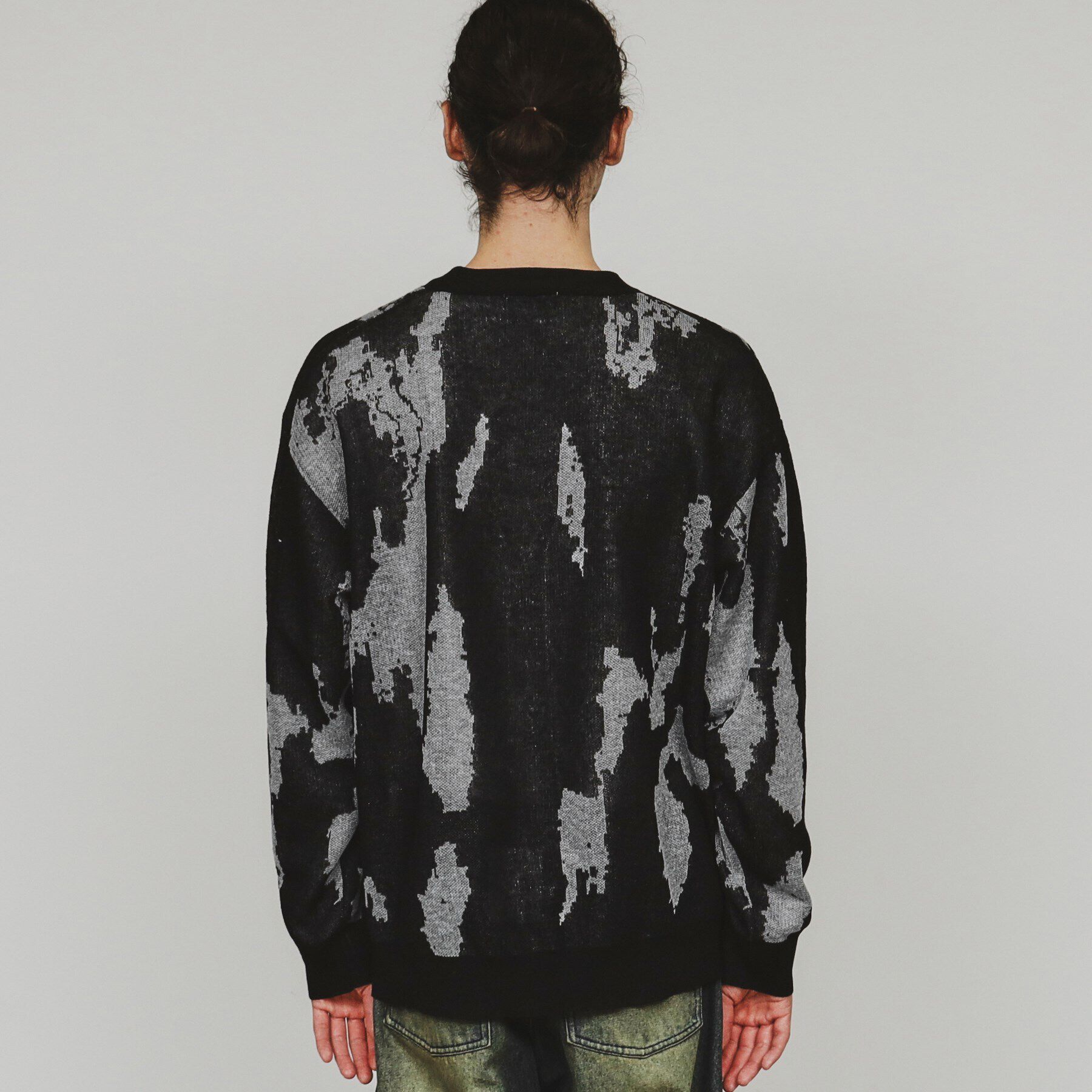 tk.TAKEO KIKUCHI「アブストラクトシアーカーディガン」|カーディガン|