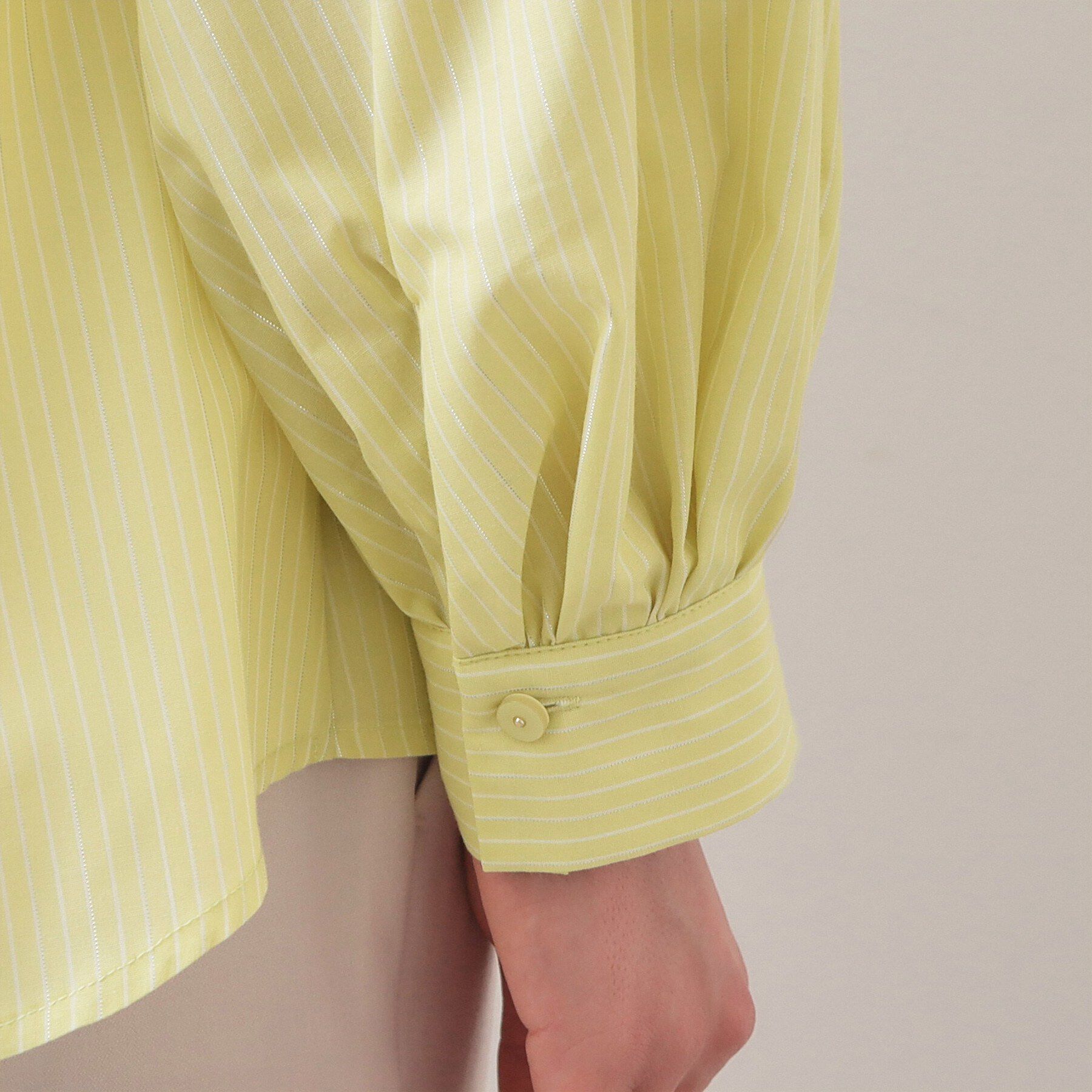 index「フリルキーネックシャツ【洗濯機OK・イージーアイロン・防シワ】」|シャツ・ブラウス|