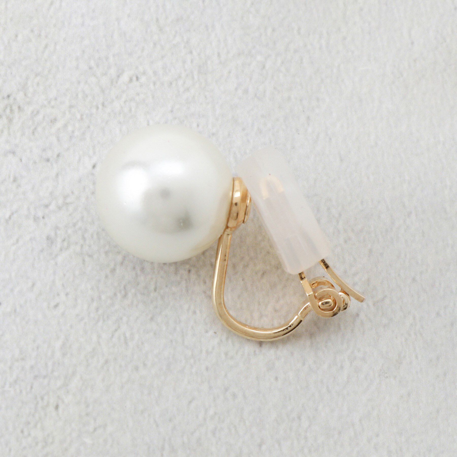 OPAQUE.CLIP「フェイクパールイヤリング」|イヤリング|