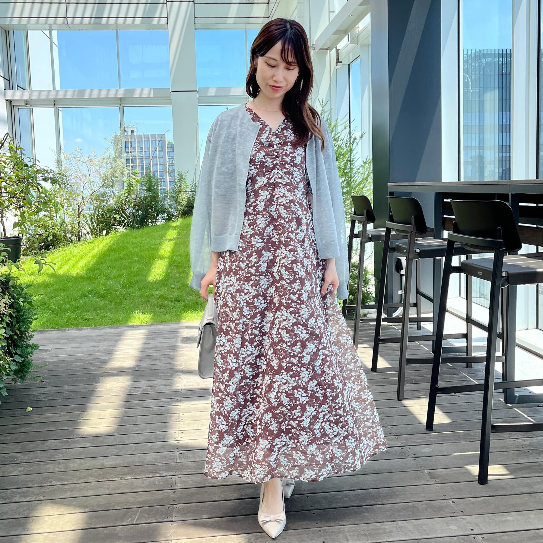 Couture broach「【一枚で着映える・通勤】Vネックフラワーワンピース」|ワンピース|