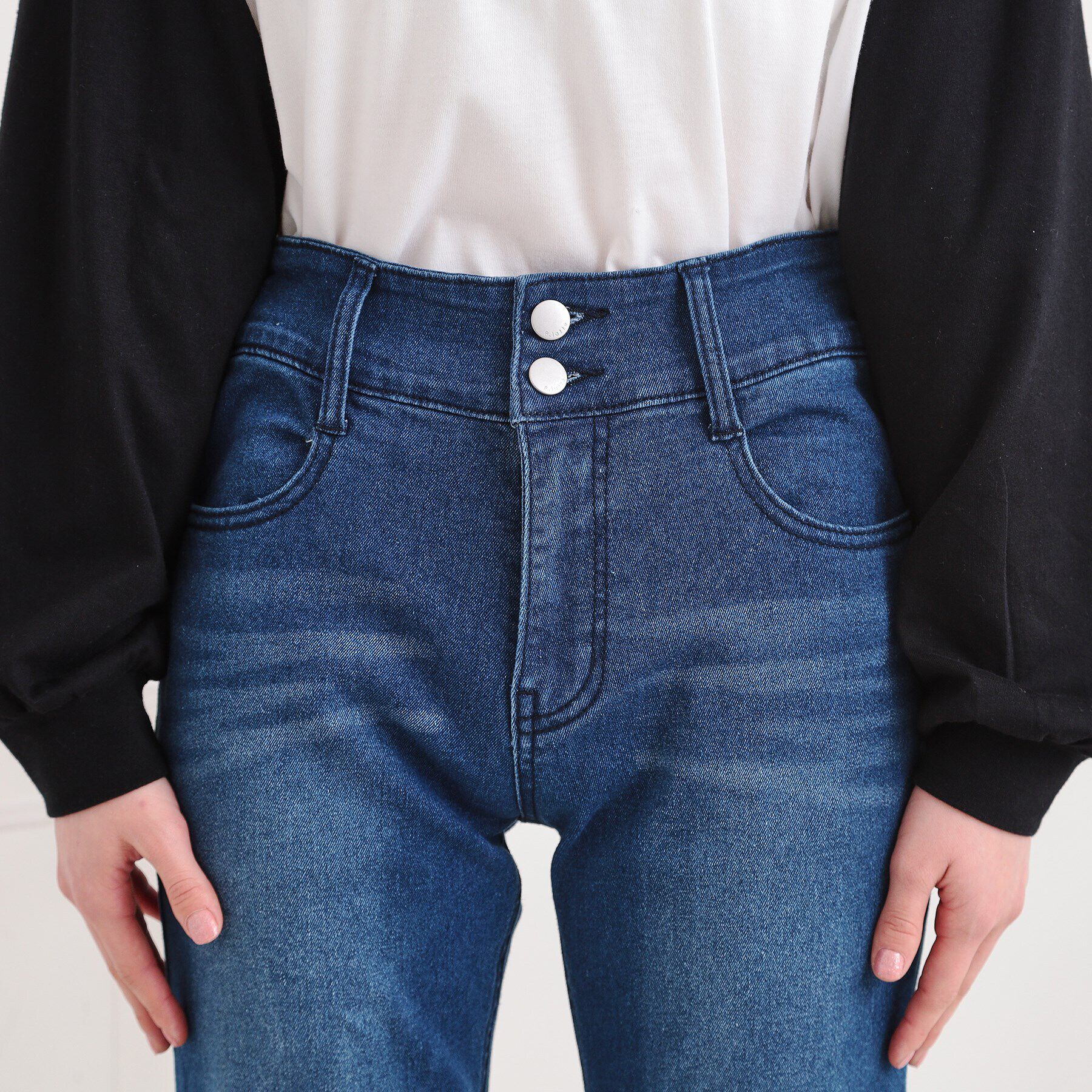 PINK-latte「セミフレアデニムパンツ」|その他|