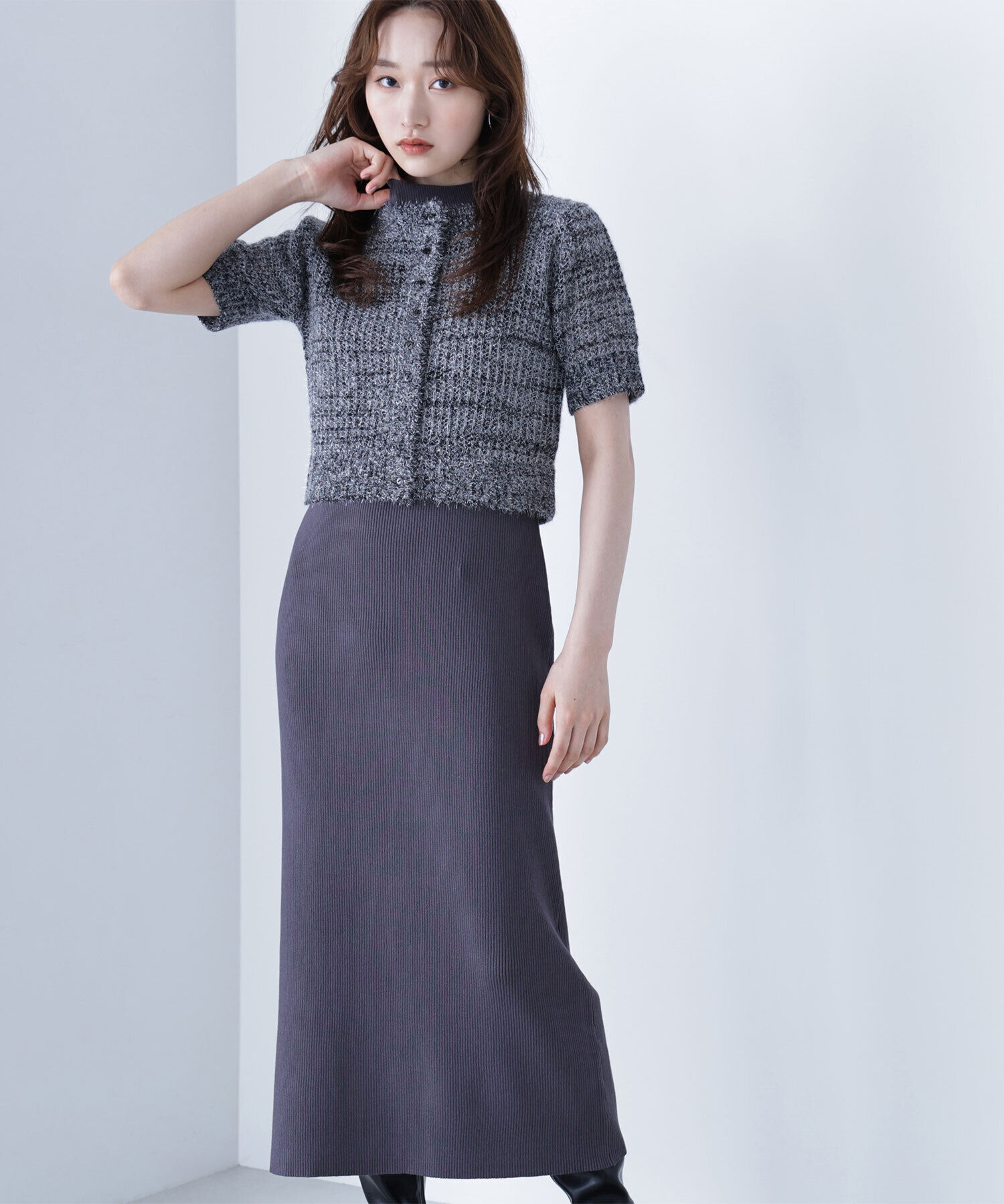  「フィルムラメカーデセットニットワンピース」|ワンピース|チャコール&times;  2