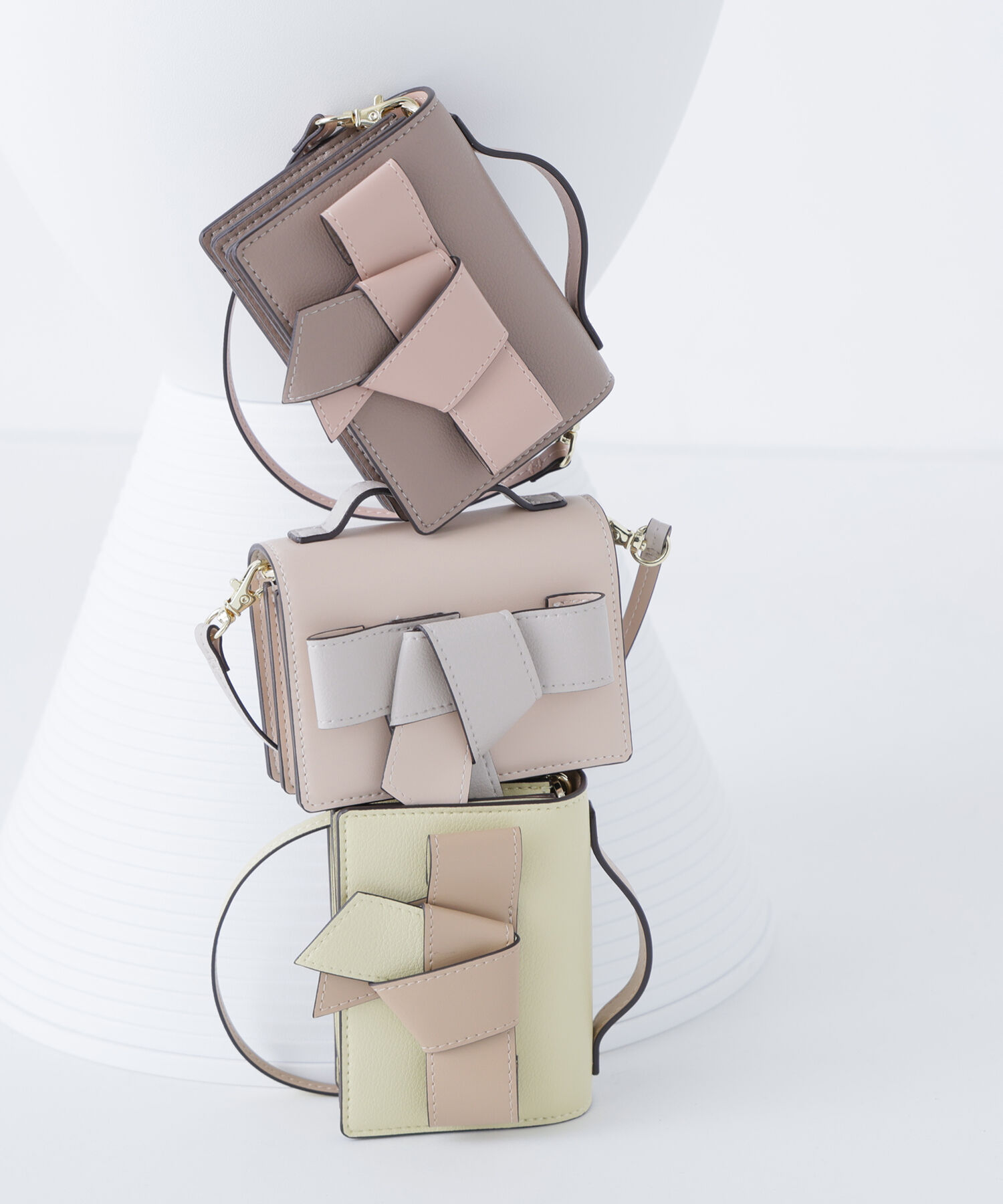  「ボウリボンフラグメントケース」|財布|ベージュ