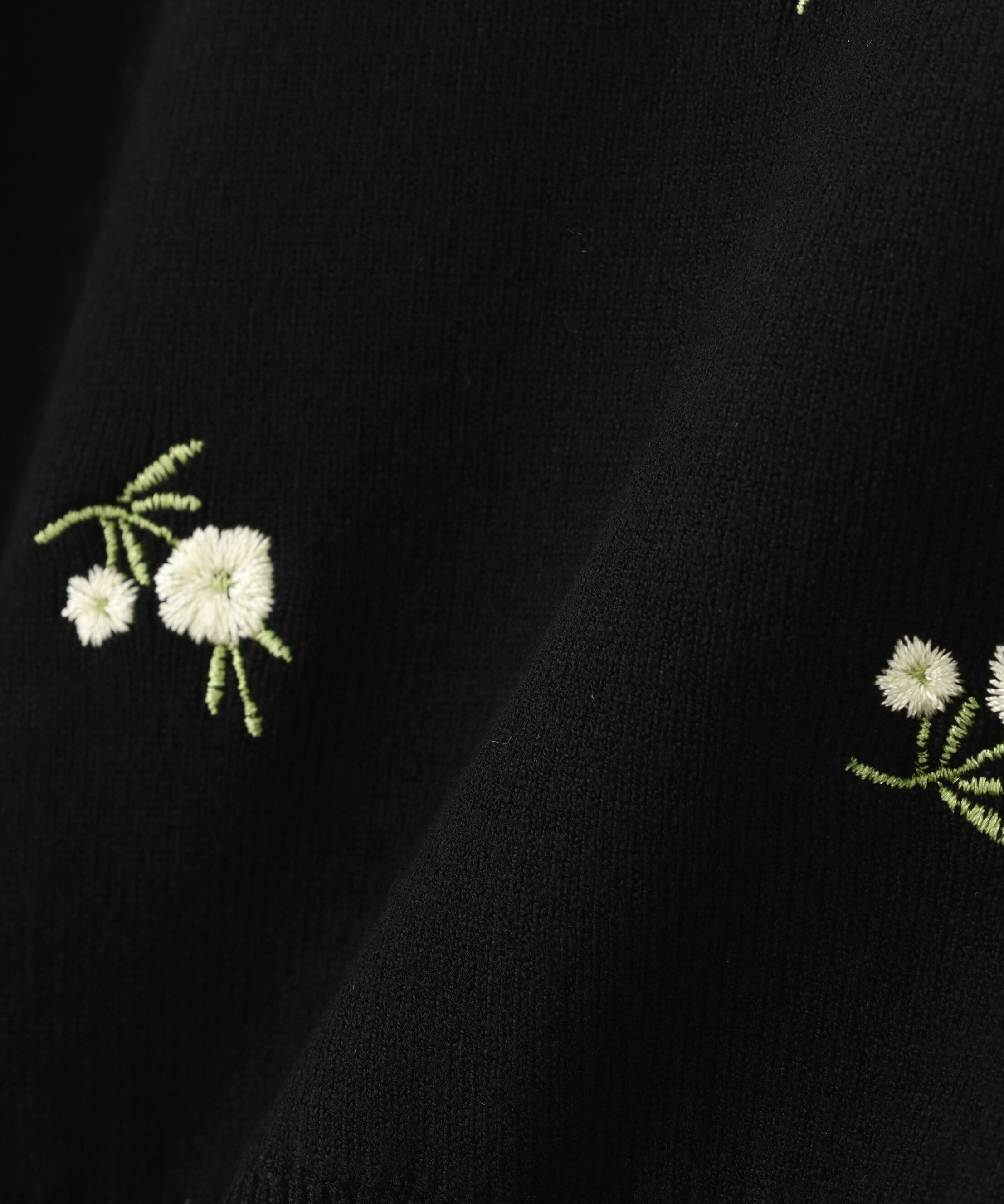  「〈N.〉フラワー刺繍ポケットカーデ」|ニット・セーター|