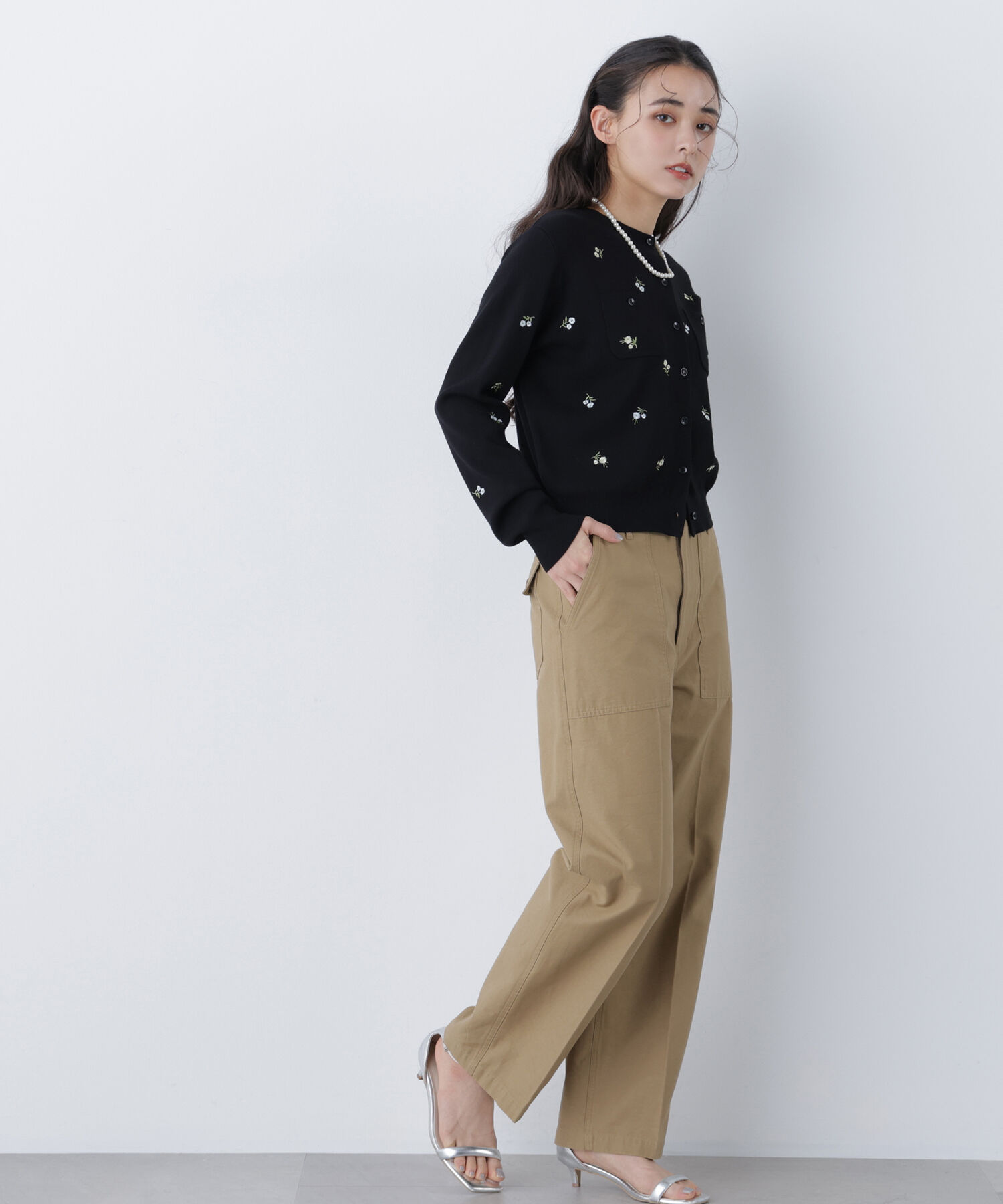  「〈N.〉フラワー刺繍ポケットカーデ」|ニット・セーター|