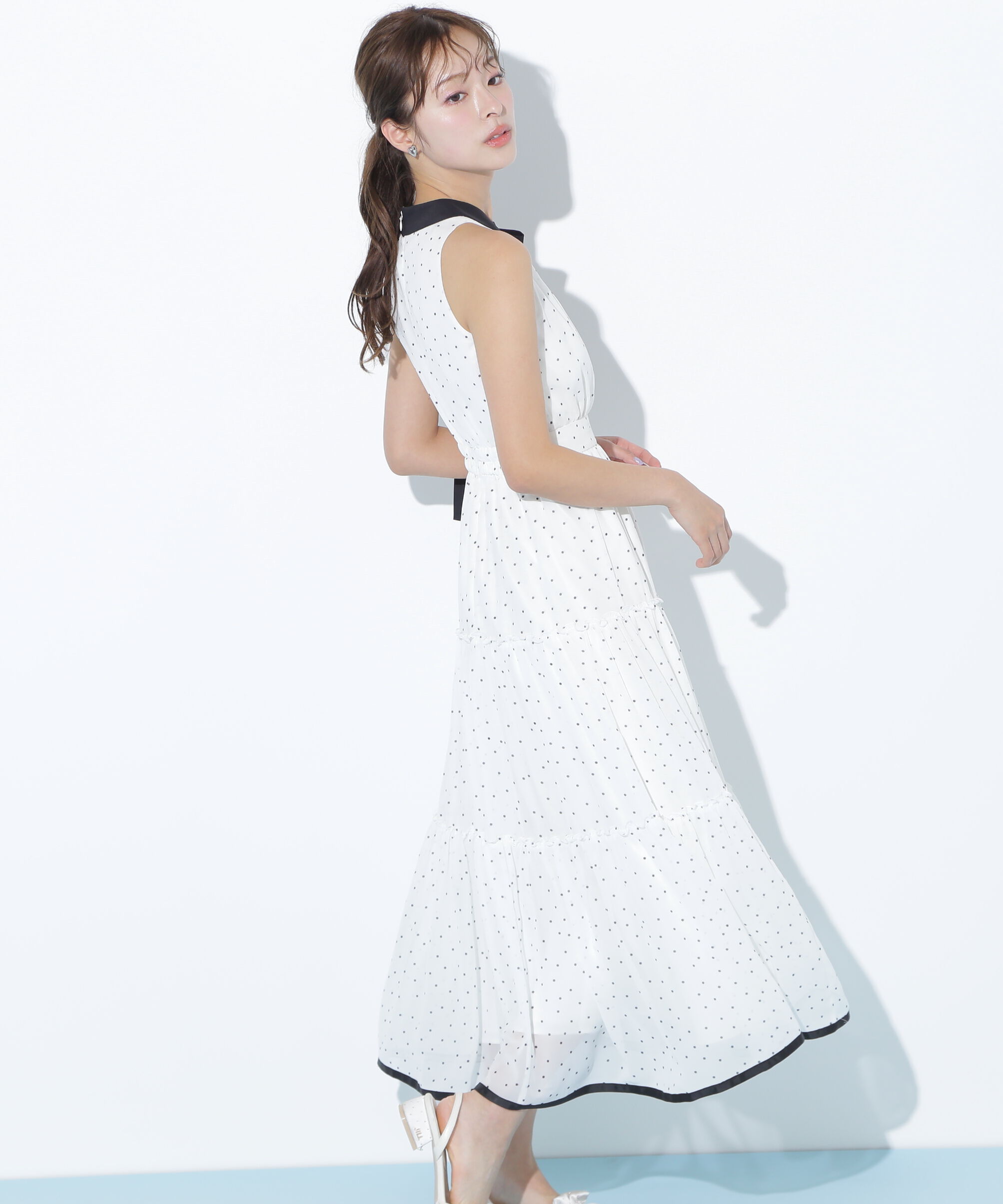  「ホルターネックティアードワンピース」|ワンピース|