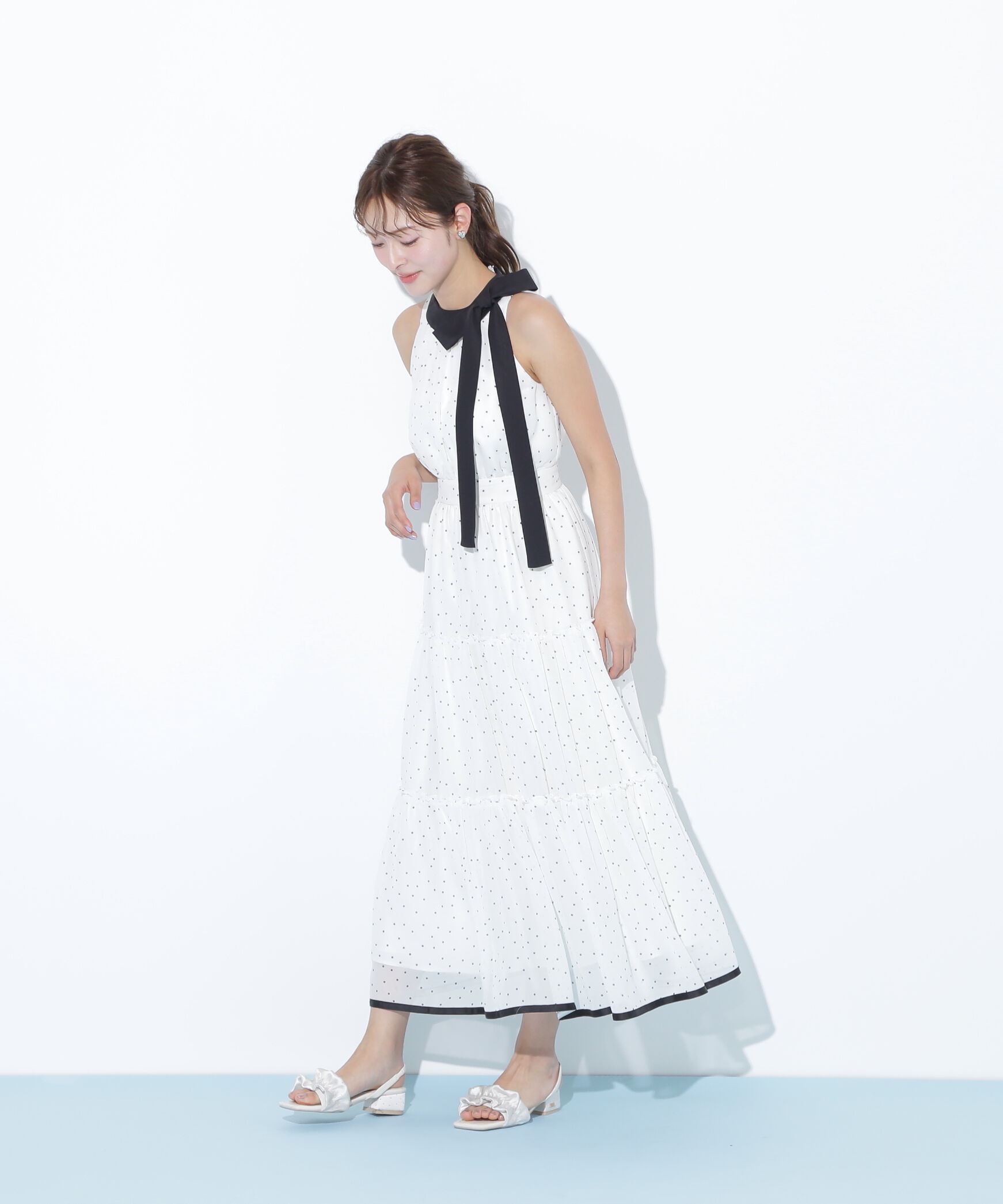  「ホルターネックティアードワンピース」|ワンピース|