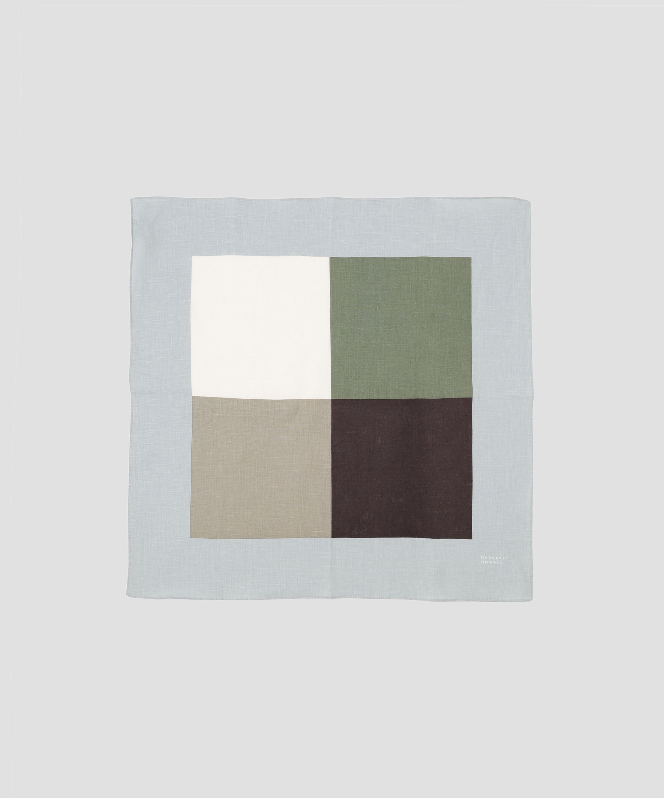 MARGARET HOWELL HOUSEHOLDGOODS「SQUARE LINEN HANKY」|ハンカチ|PALE BLUE1