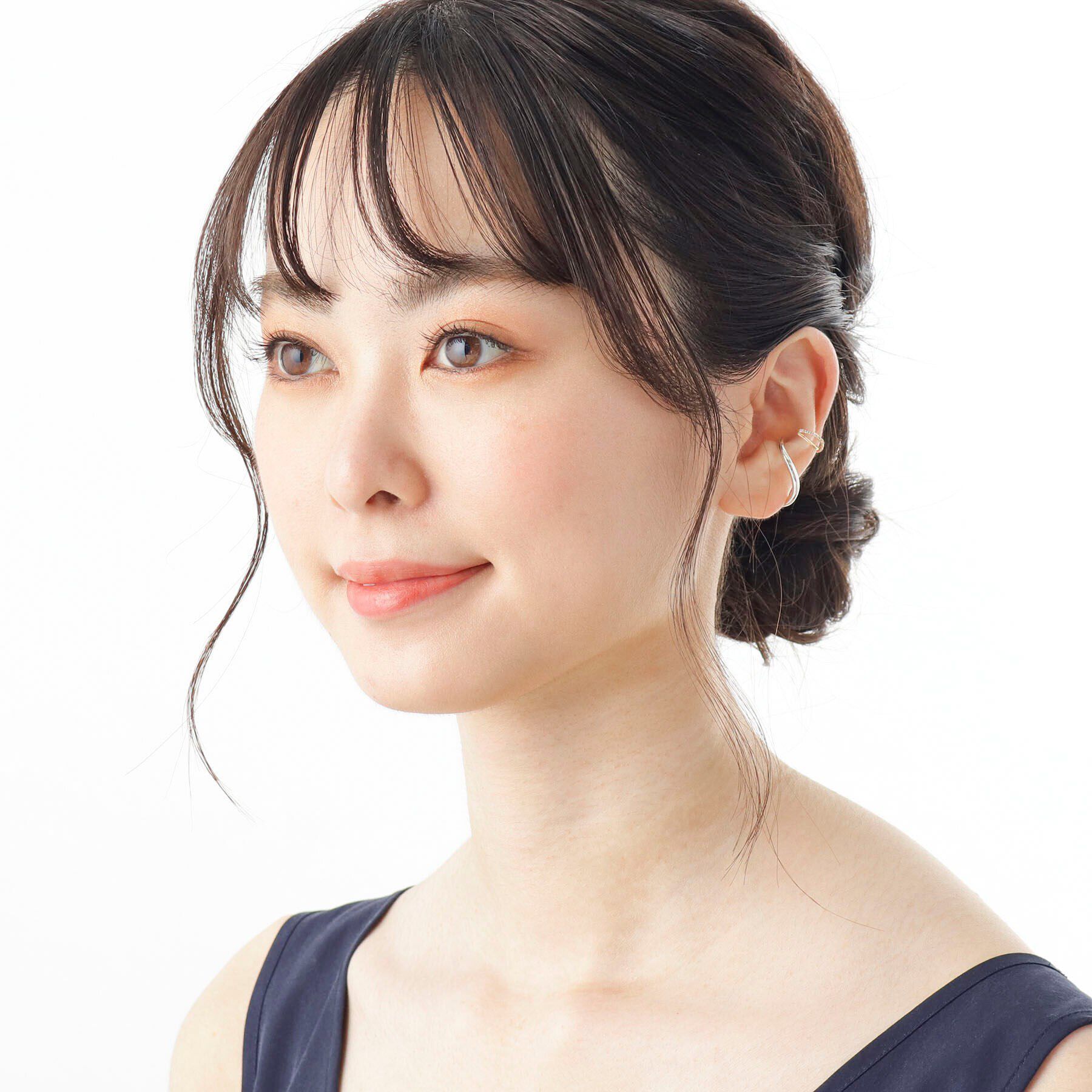 COCOSHNIK「シルバー Sライン イヤーカフ」|イヤリング|