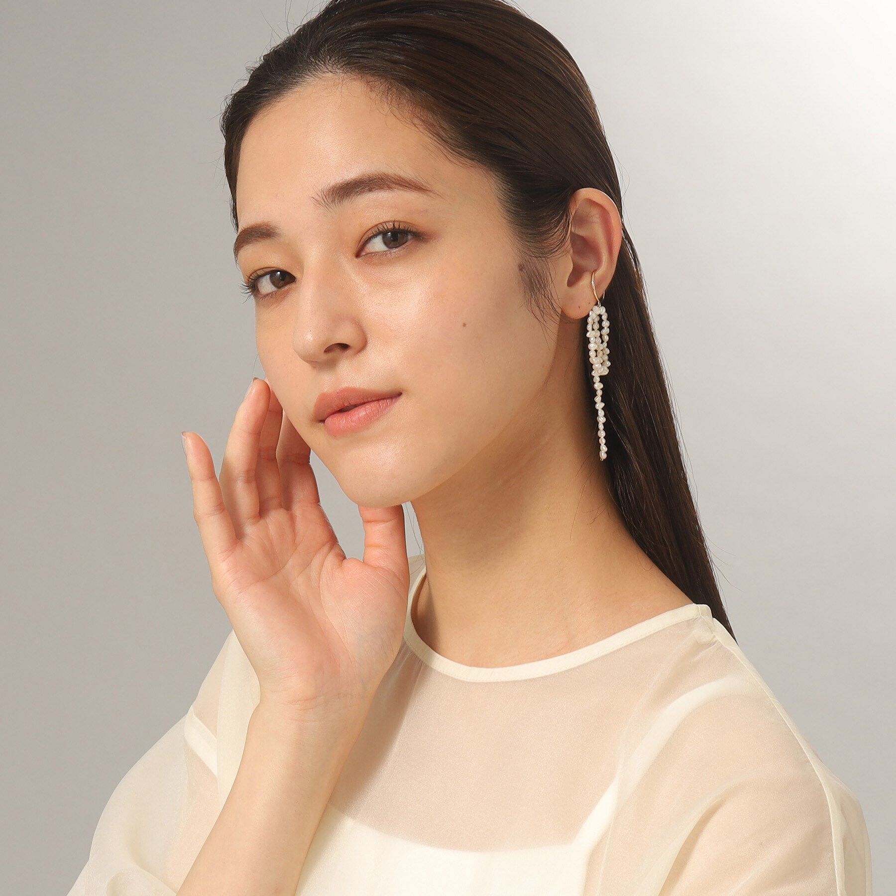 COCOSHNIK「K10バロックパールハング イヤーカフ」|イヤリング|