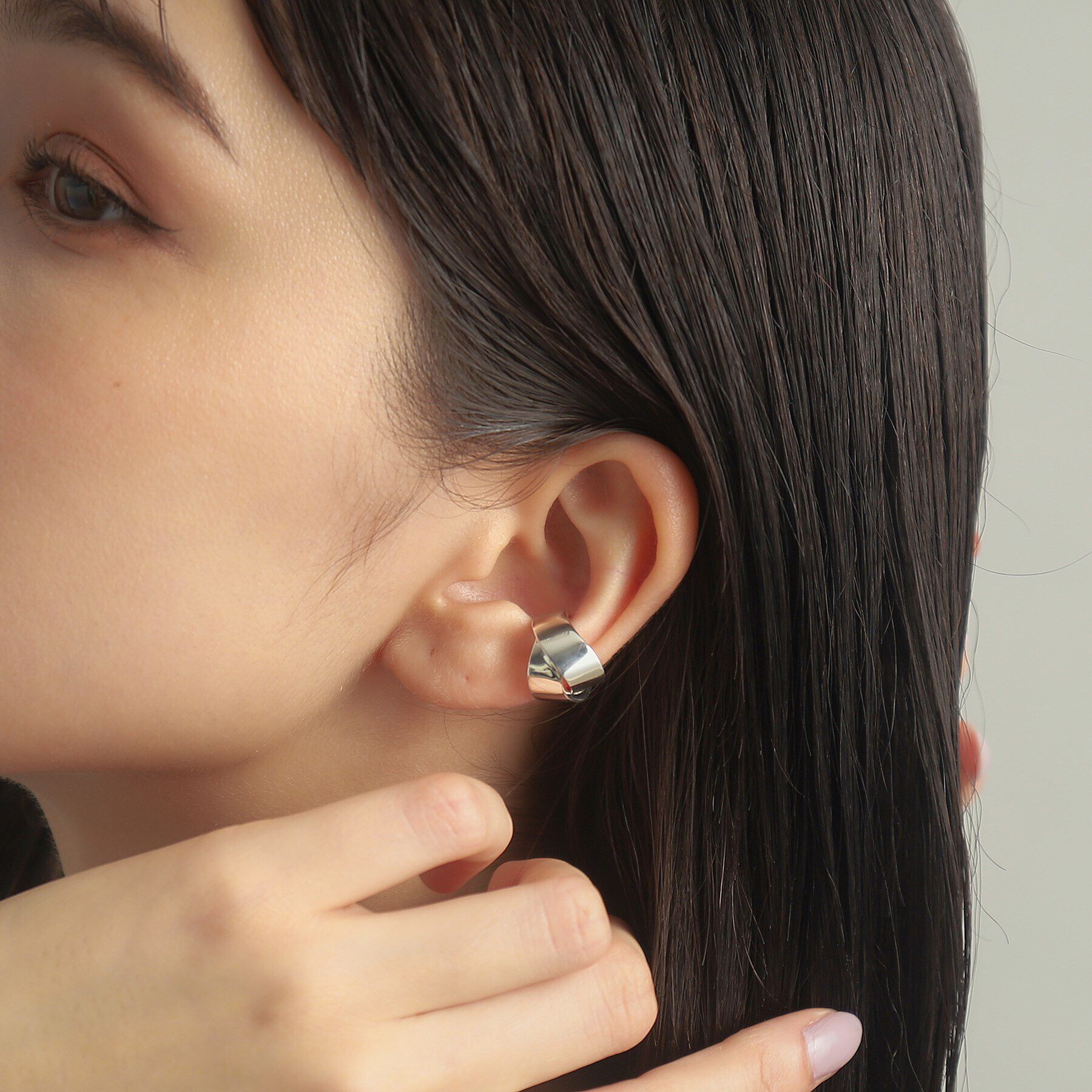 COCOSHNIK ONKITSCH「シルバー フォールディング イヤーカフ」|イヤリング|