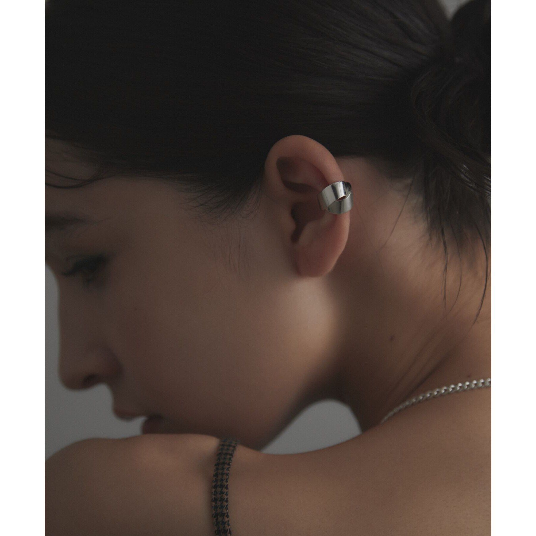 COCOSHNIK ONKITSCH「シルバー フォールディング イヤーカフ」|イヤリング|