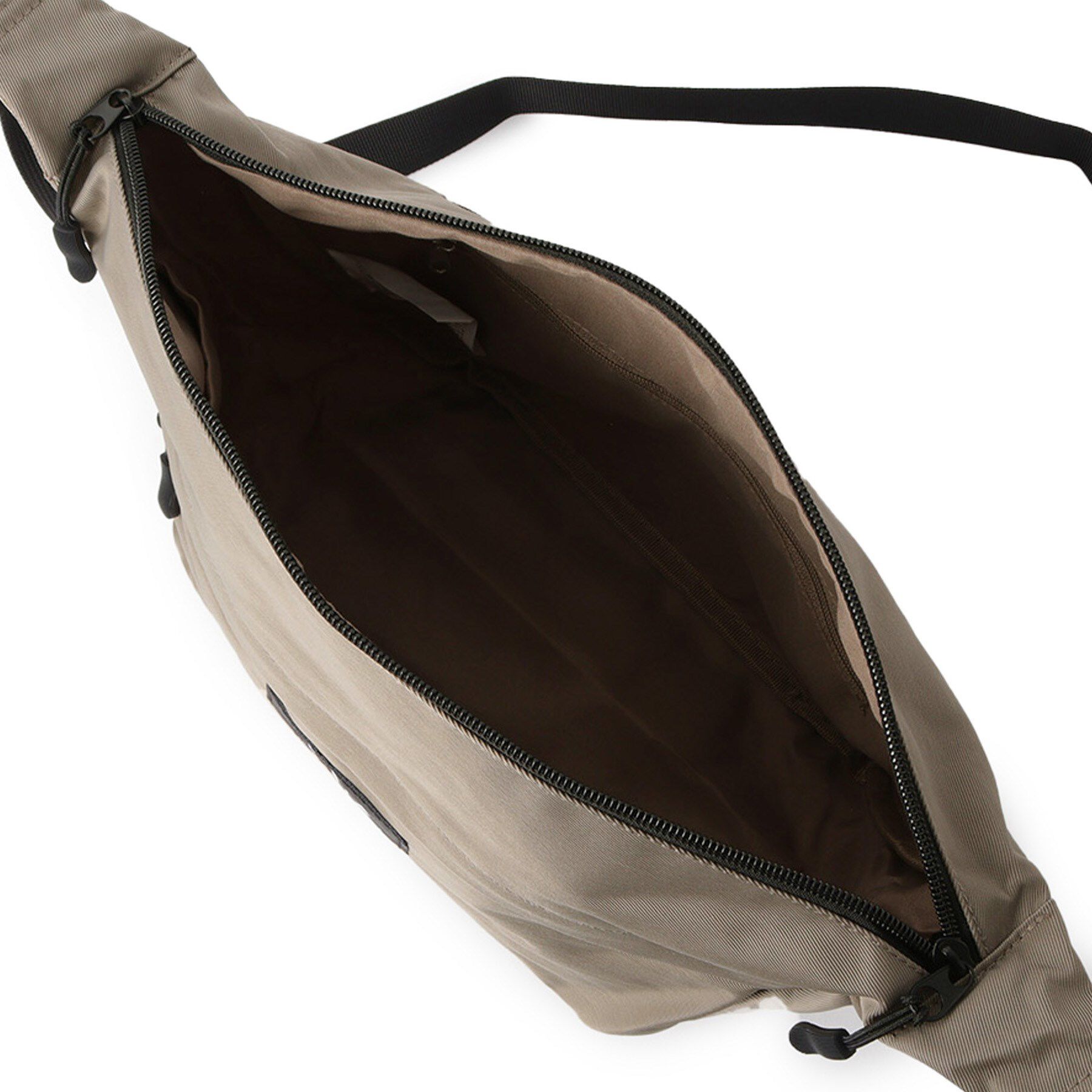 ITS&rsquo;DEMO「撥水ナイロン舟形ショルダー」|ショルダー・メッセンジャー|