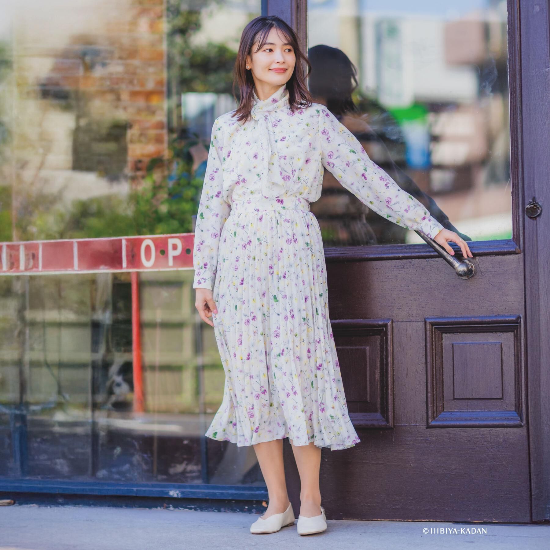 ITS&rsquo;DEMO「【ITS&rsquo;DEMO &times; HIBIYA－KADAN】楊柳ボウタイブラウス」|シャツ・ブラウス|