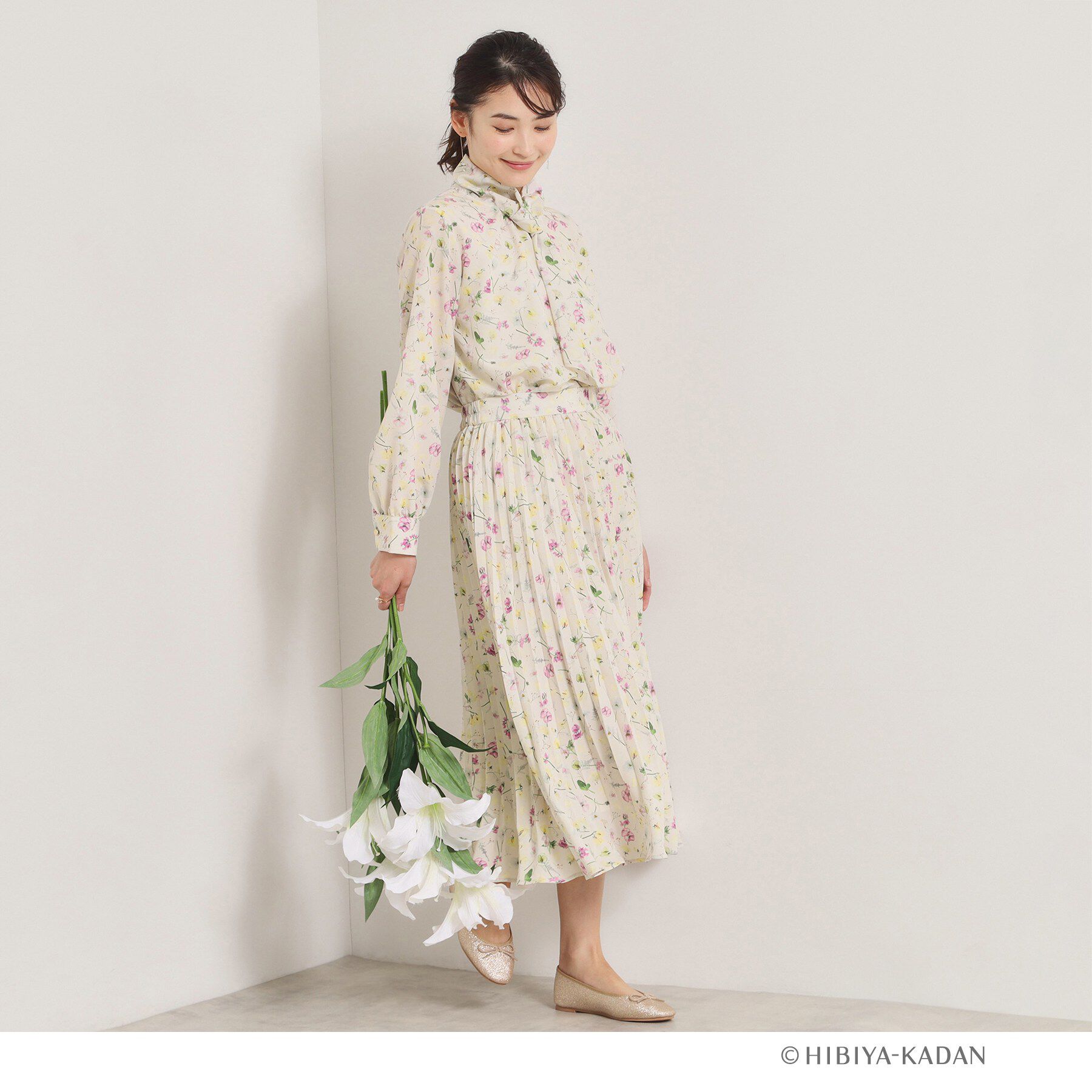 ITS&rsquo;DEMO「【ITS&rsquo;DEMO &times; HIBIYA－KADAN】楊柳ボウタイブラウス」|シャツ・ブラウス|