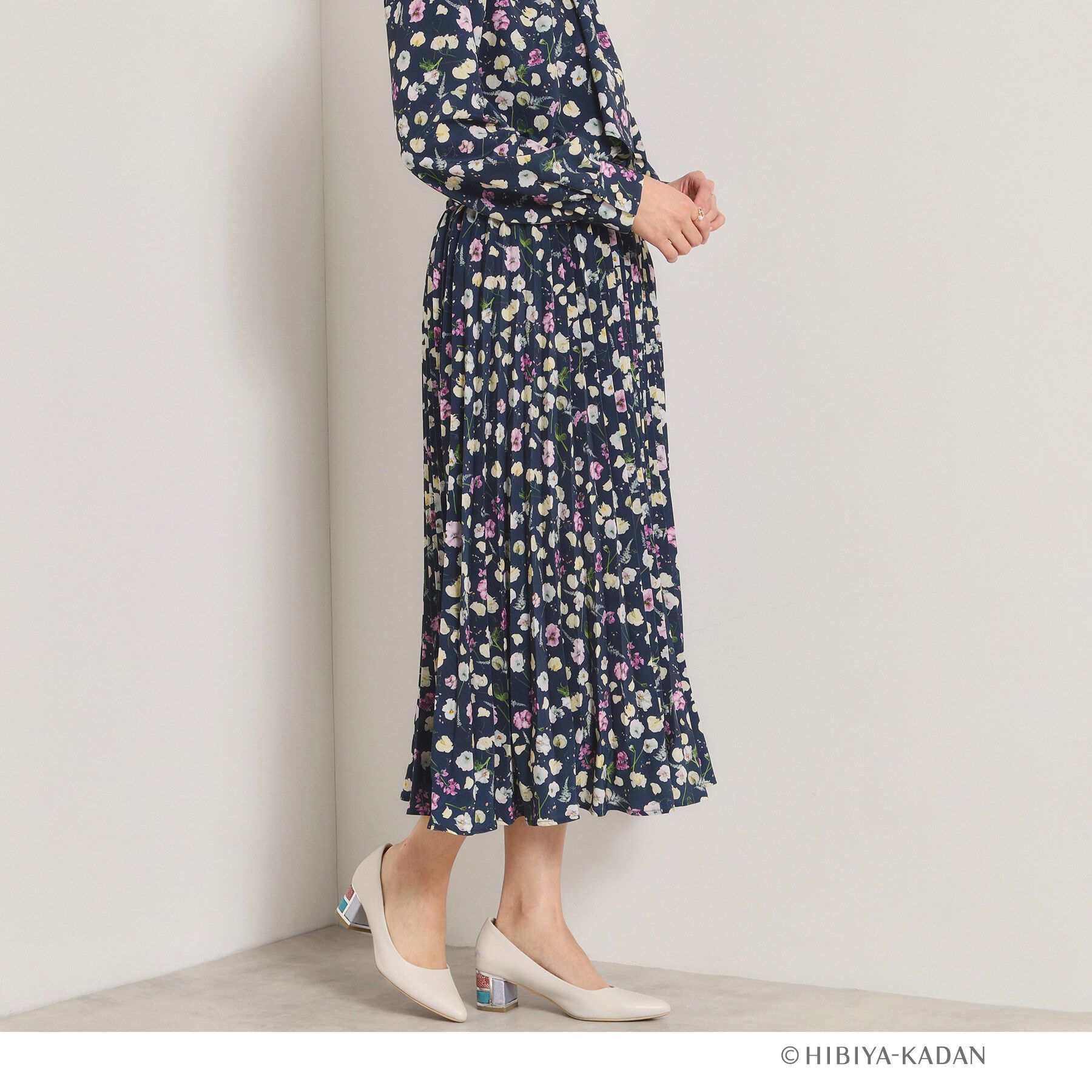 ITS&rsquo;DEMO「【ITS&rsquo;DEMO &times; HIBIYA－KADAN】楊柳プリーツスカート」|スカート|