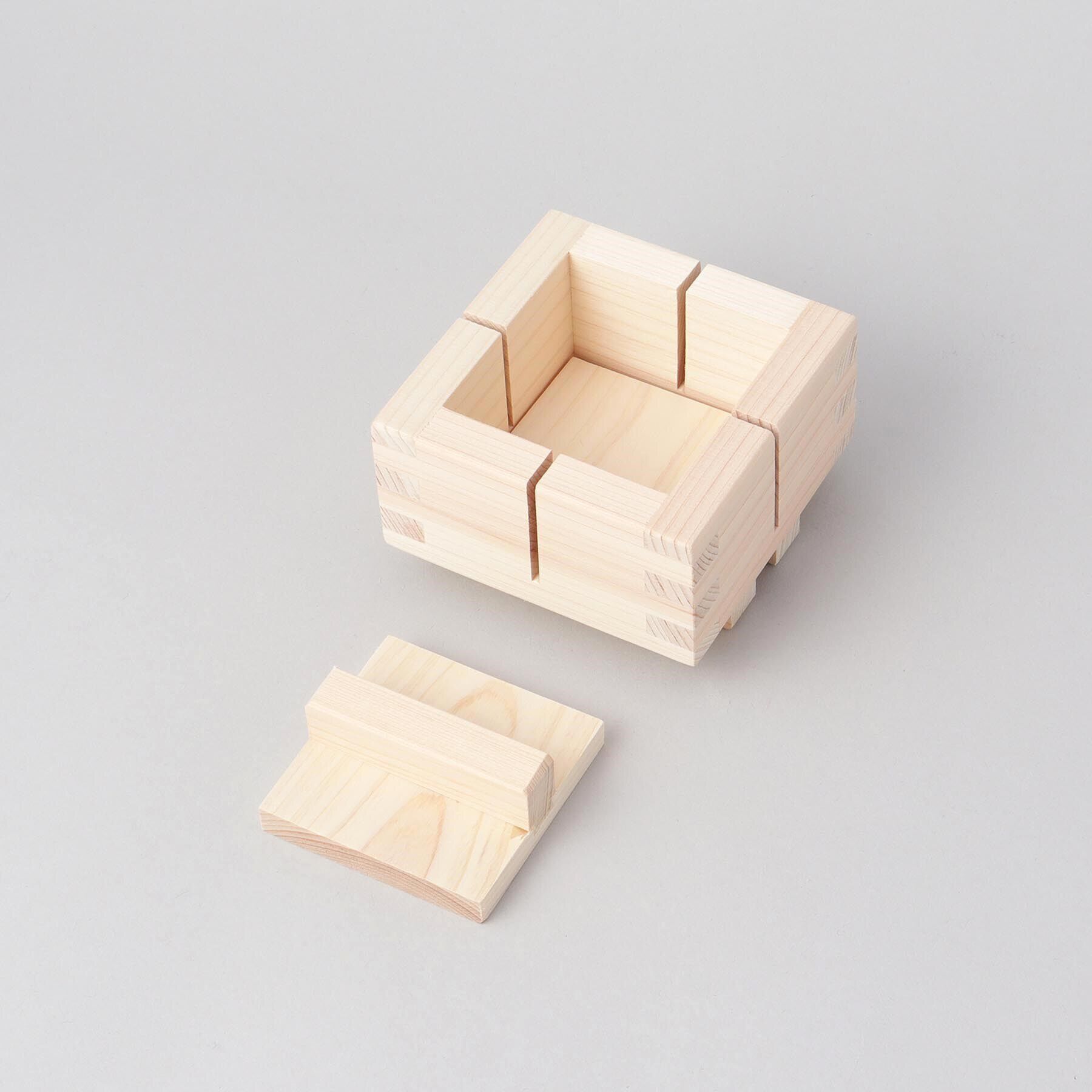 212 KITCHEN STORE「押寿司器十字切」|食器・キッチングッズ|