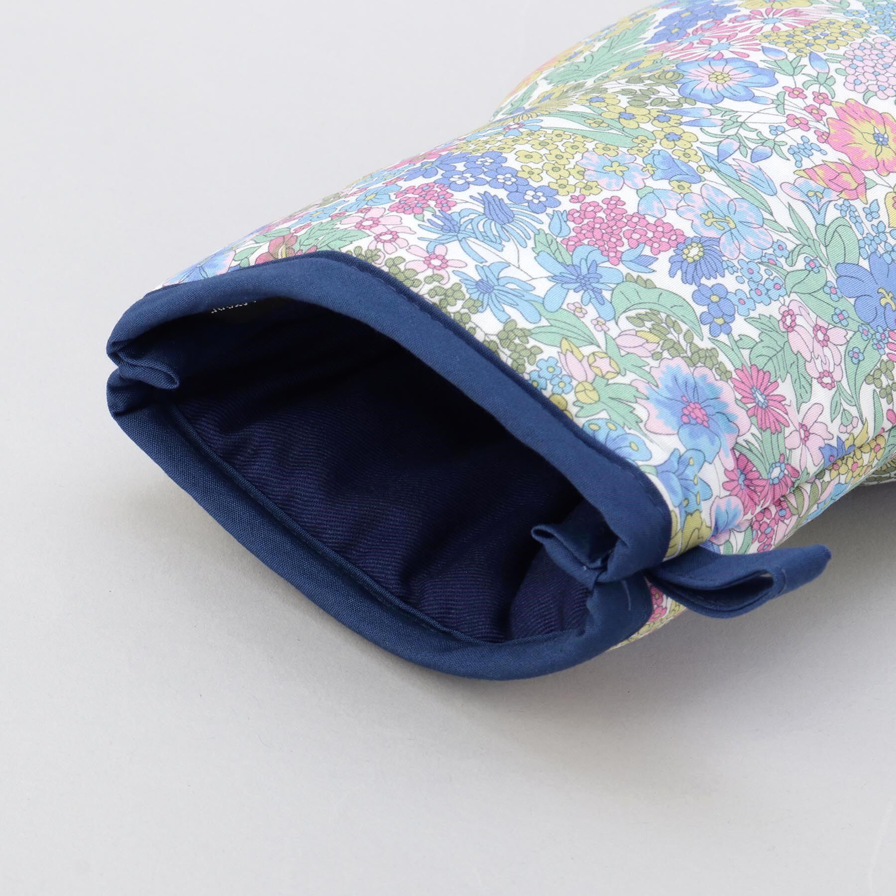 212 KITCHEN STORE「ミトン マーガレットアニー BL ＜フローレットロンドン＞」|食器・キッチングッズ|