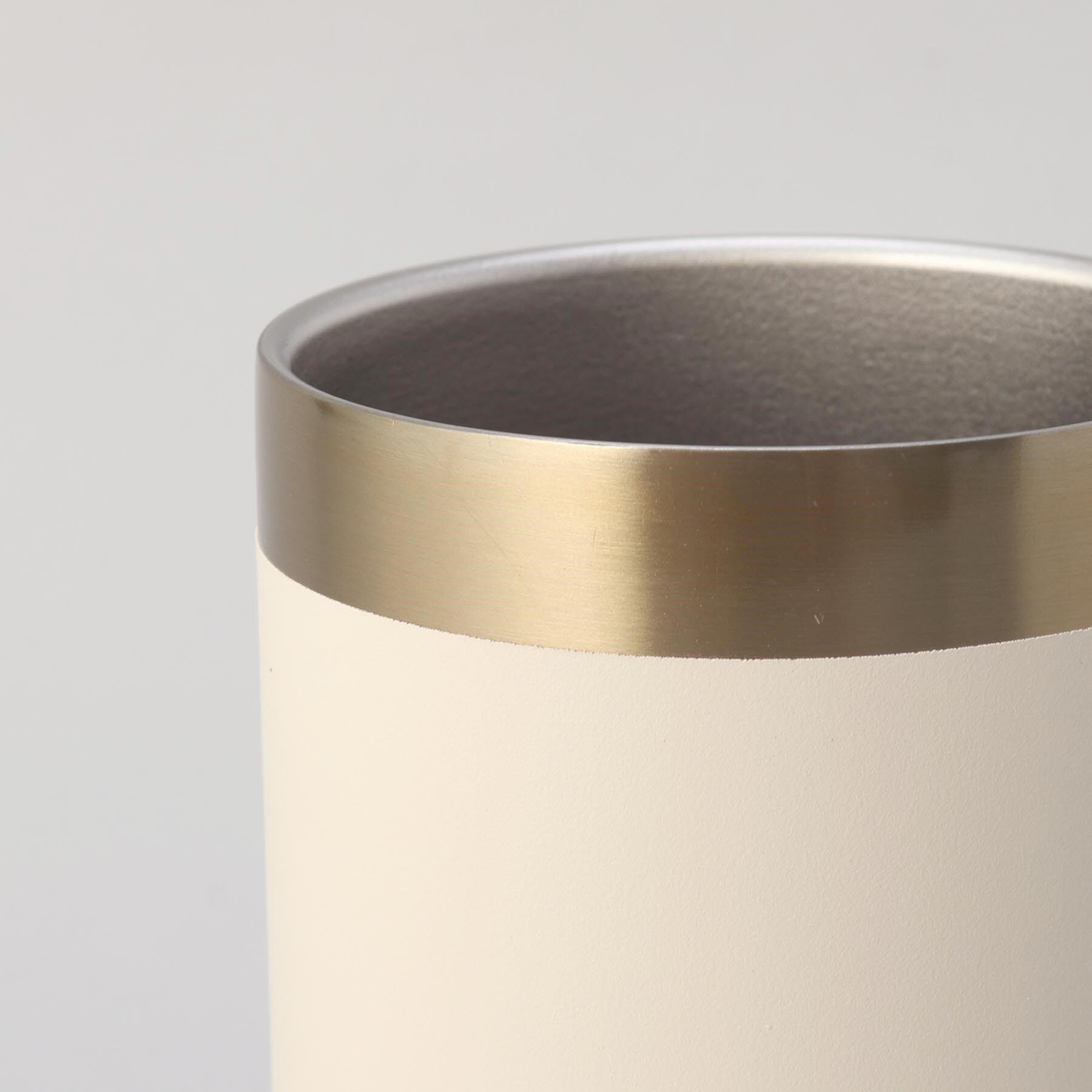 212 KITCHEN STORE「喉越しを楽しむジョッキ WH」|グラス・マグカップ|