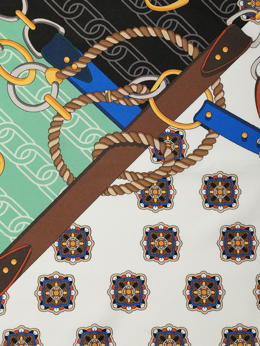 Mila Owen「ベルトモチーフ柄スカーフ」|バンダナ・スカーフ|