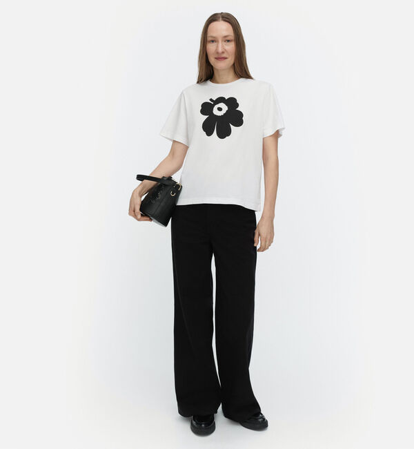 Marimekko「Erna Unikko Placement Tシャツ」|Tシャツ・カットソー|ｵﾌﾎﾜｲﾄ&times;ﾌﾞﾗｯｸ